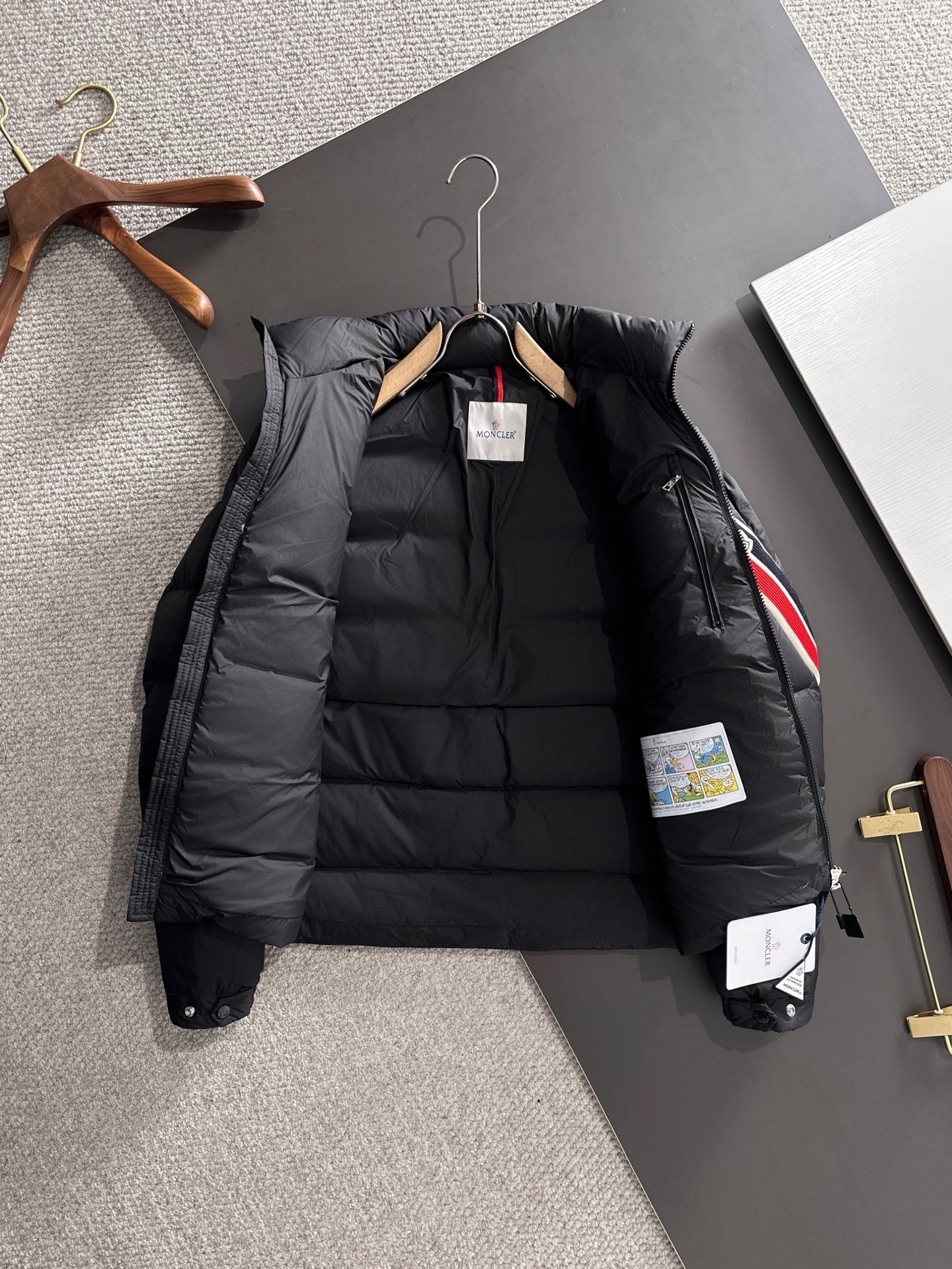 Moncler Couple Down Jacket White Duck Down Black Couple Style S-m-l