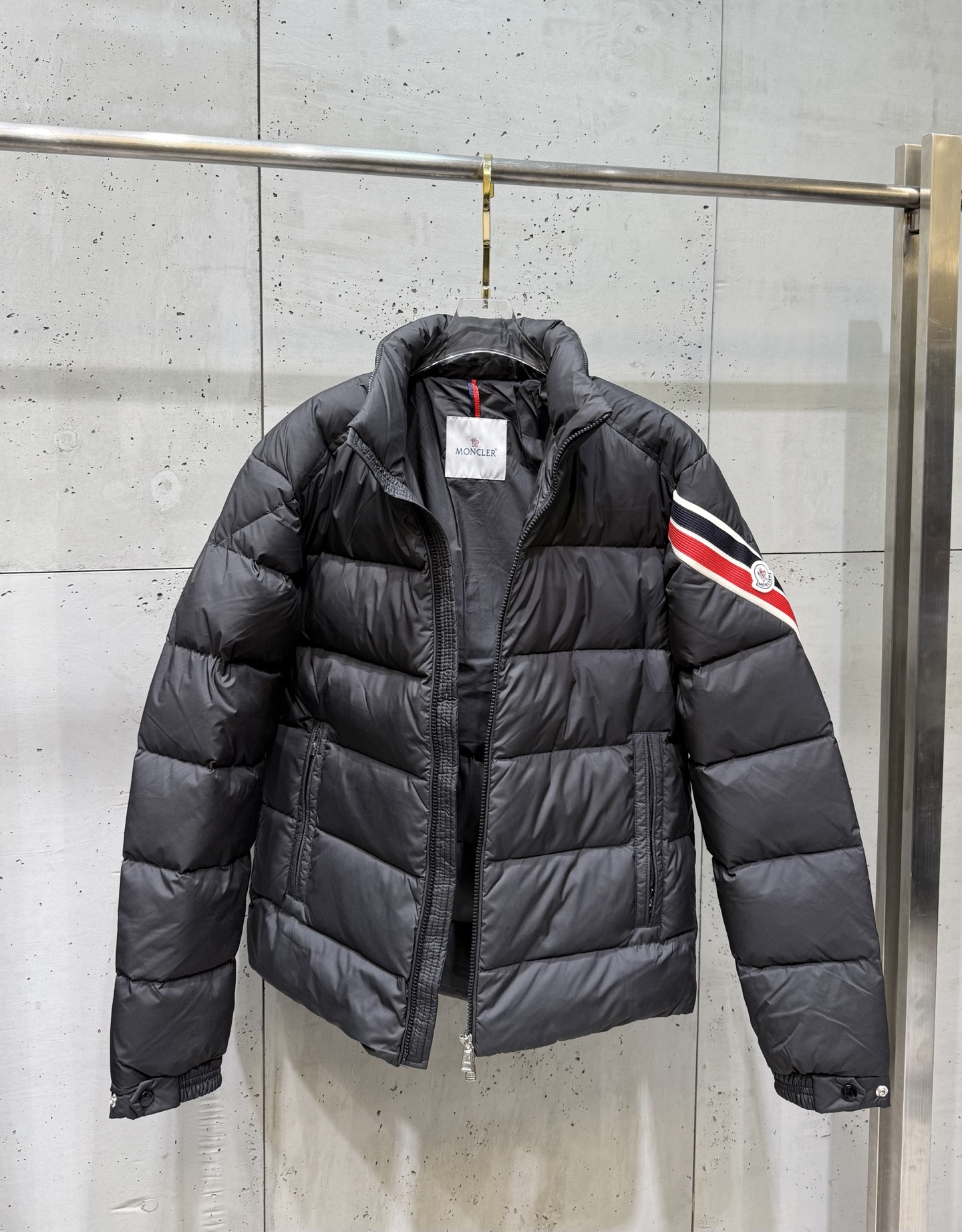 Moncler Male Basic Clothing White Duck Down Black Striped S-m-l