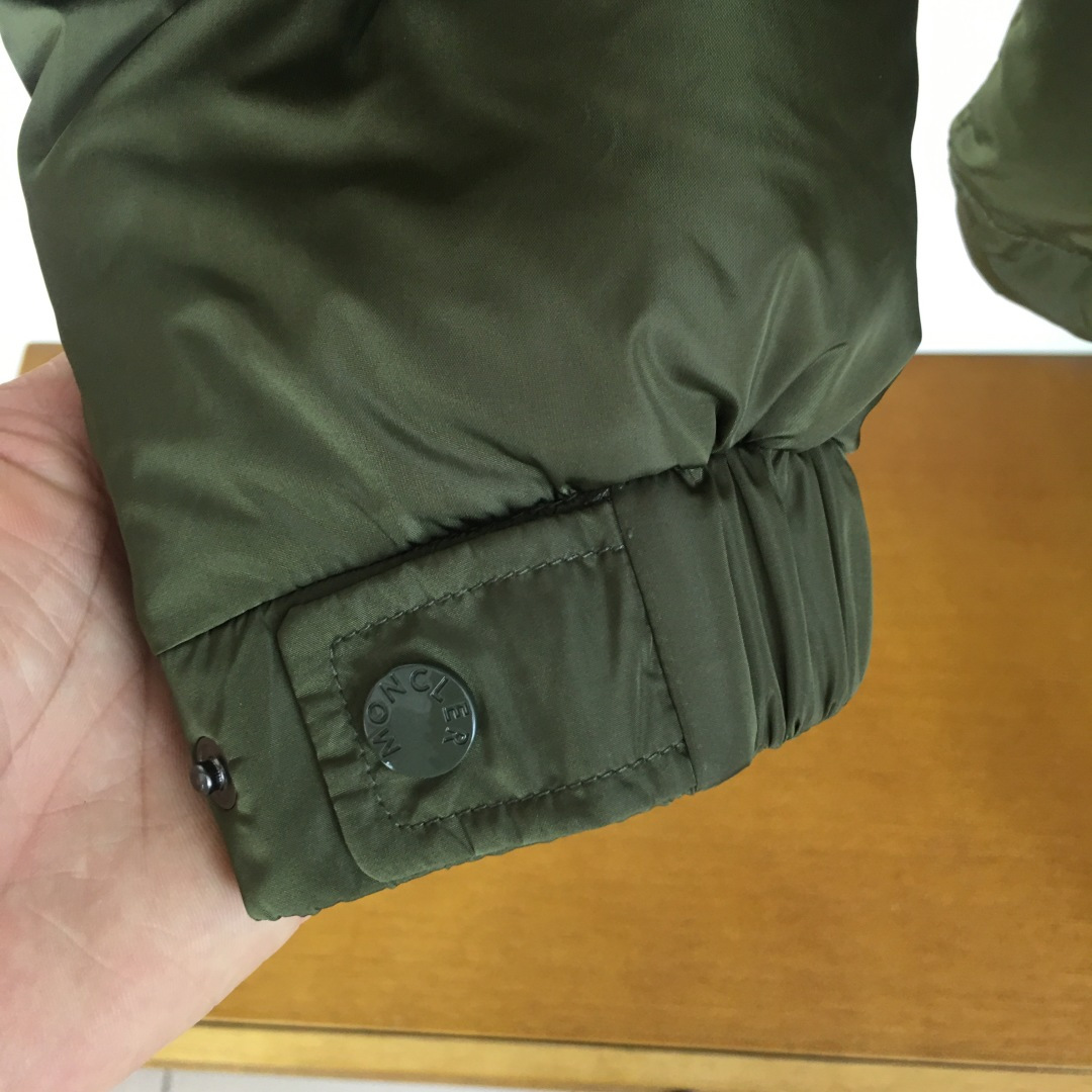 Moncler Down Jacket Polyester Black S-m-l