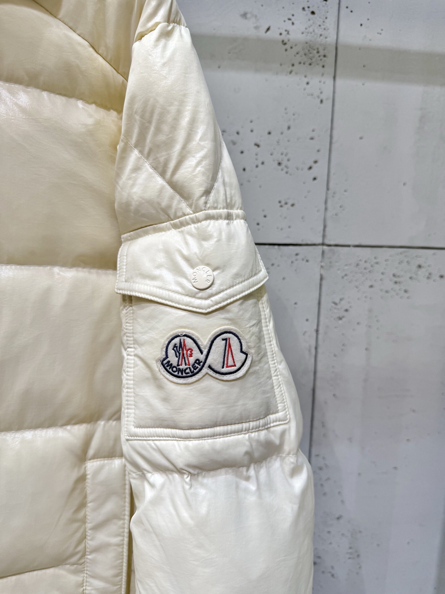 Moncler Down Jacket White Duck Down Black M-l-xl