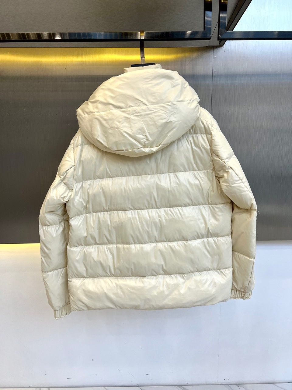 Moncler Down Jacket White Duck Down Black M-l-xl