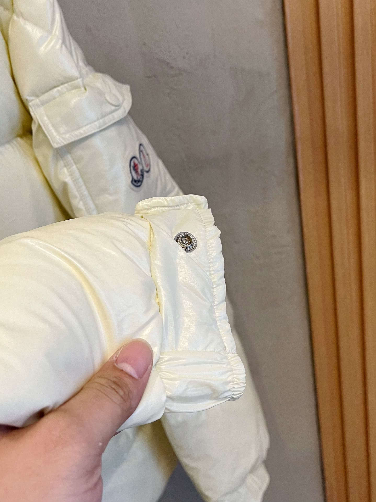 Moncler Down Jacket White Duck Down Black M-l-xl