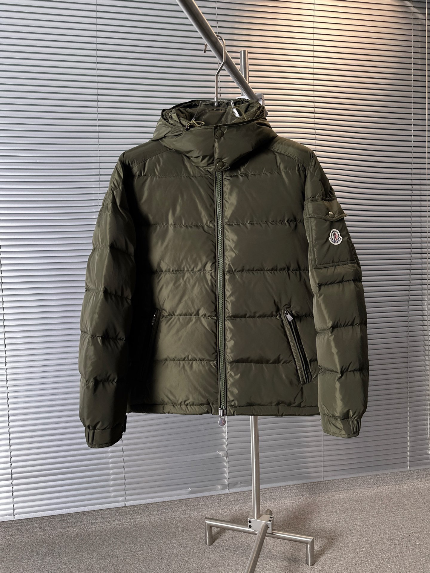 Moncler Couple Down Jacket White Duck Down Black Couple Style S-m-l