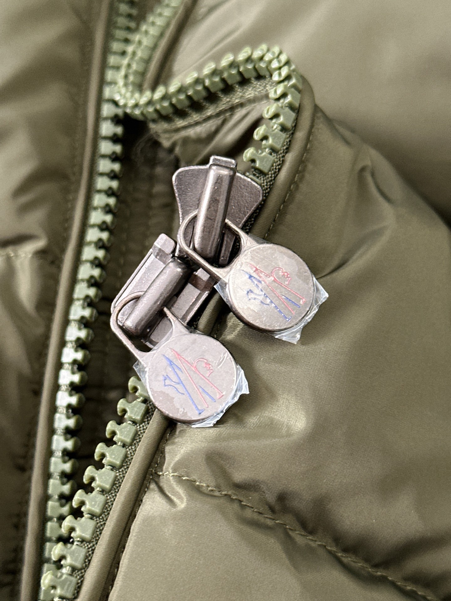 Moncler Couple Down Jacket White Duck Down Black Couple Style S-m-l