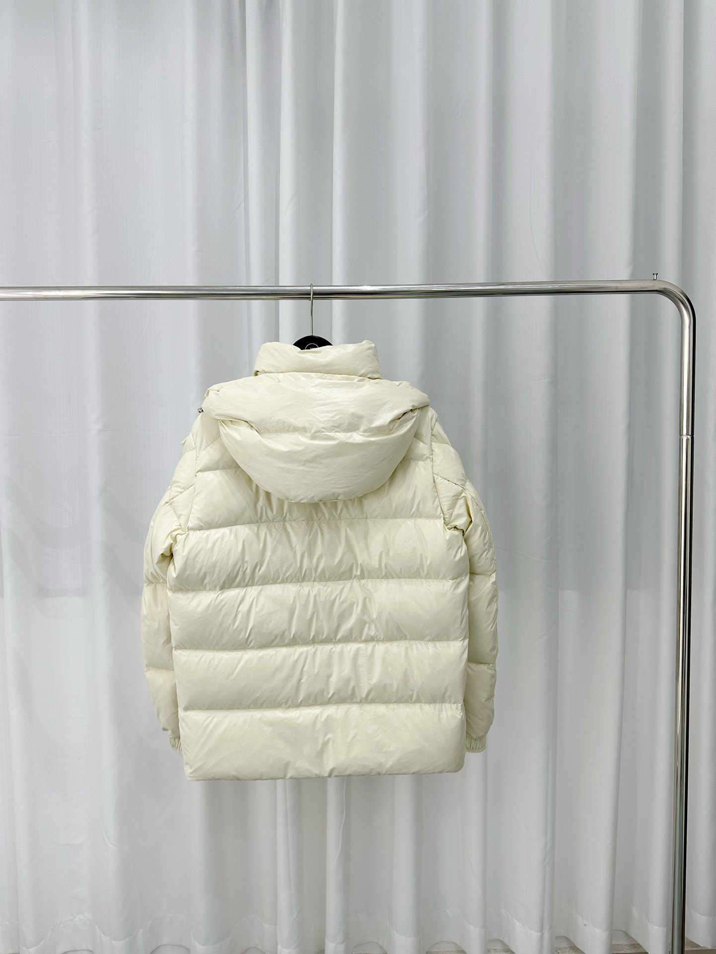 Moncler Down Jacket White Duck Down Black M-l-xl