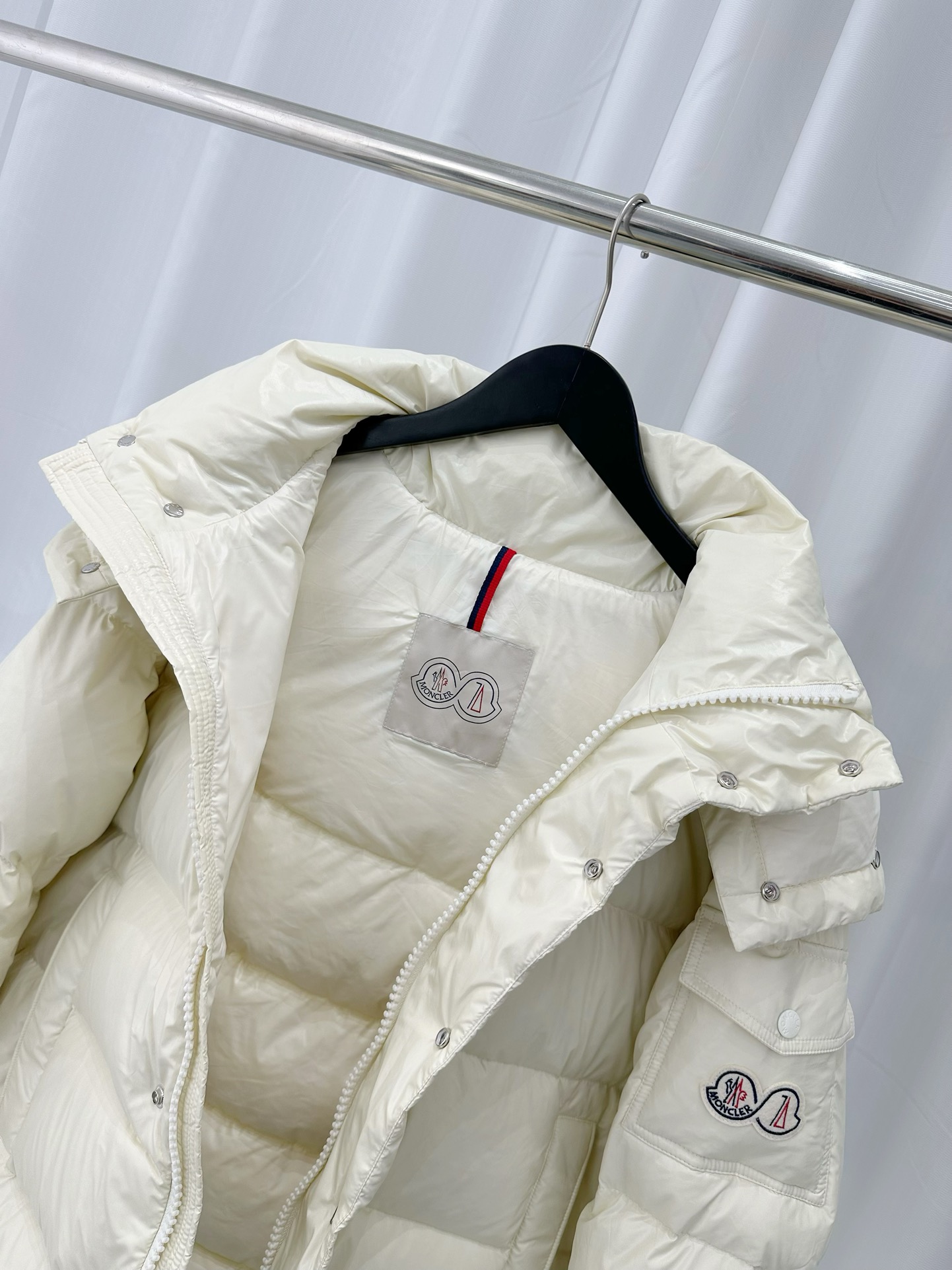 Moncler Down Jacket White Duck Down Black M-l-xl
