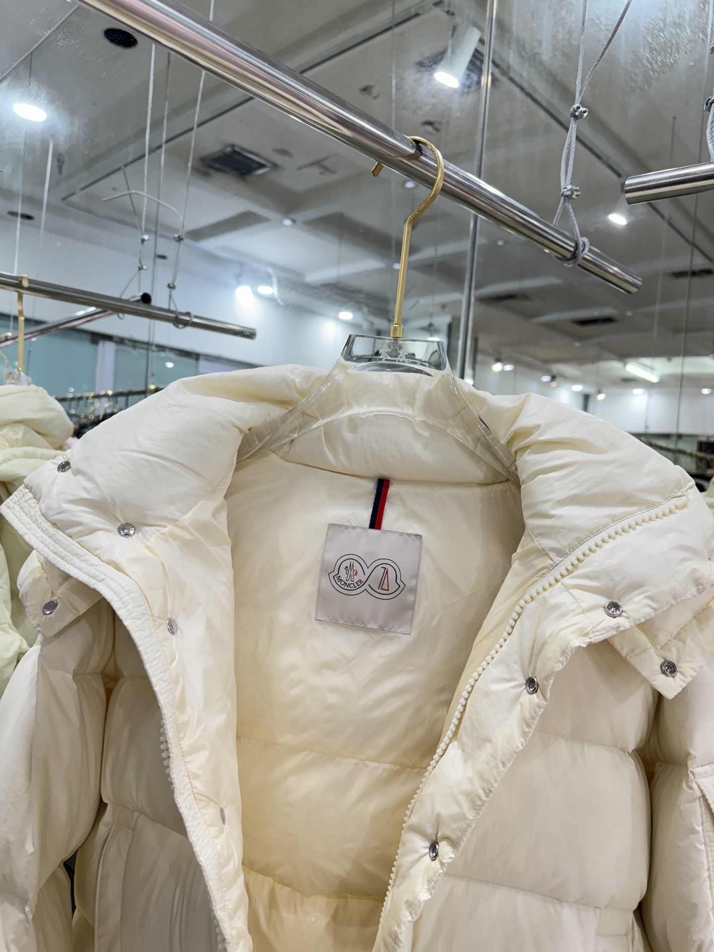 Moncler Down Jacket White Duck Down Black M-l-xl