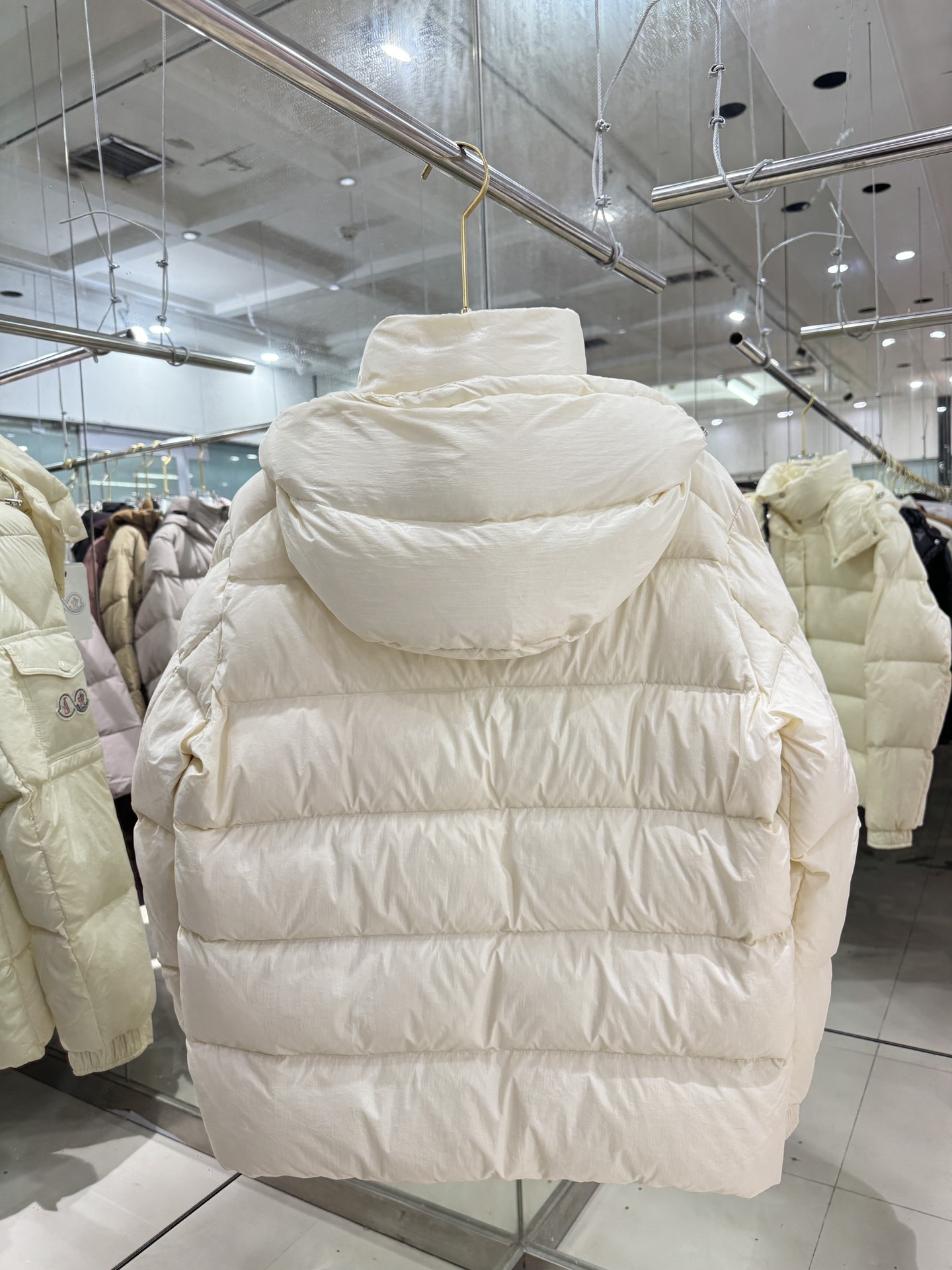 Moncler Down Jacket White Duck Down Black M-l-xl