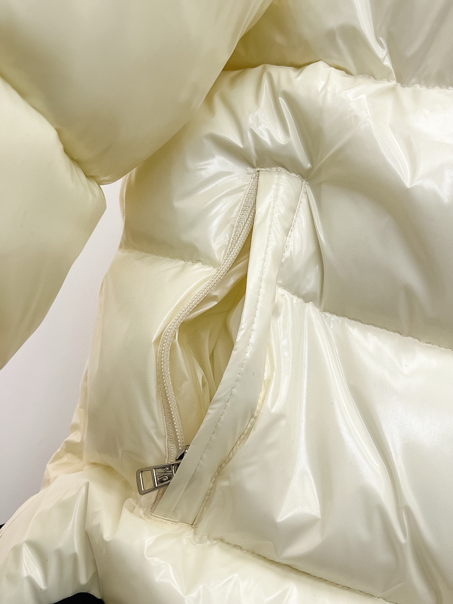 Moncler Couple Down Jacket Goose Down M-l-xl