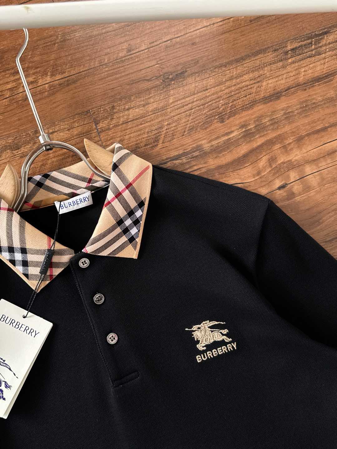 Burberry Basic Clothing Cotton M-l-xl