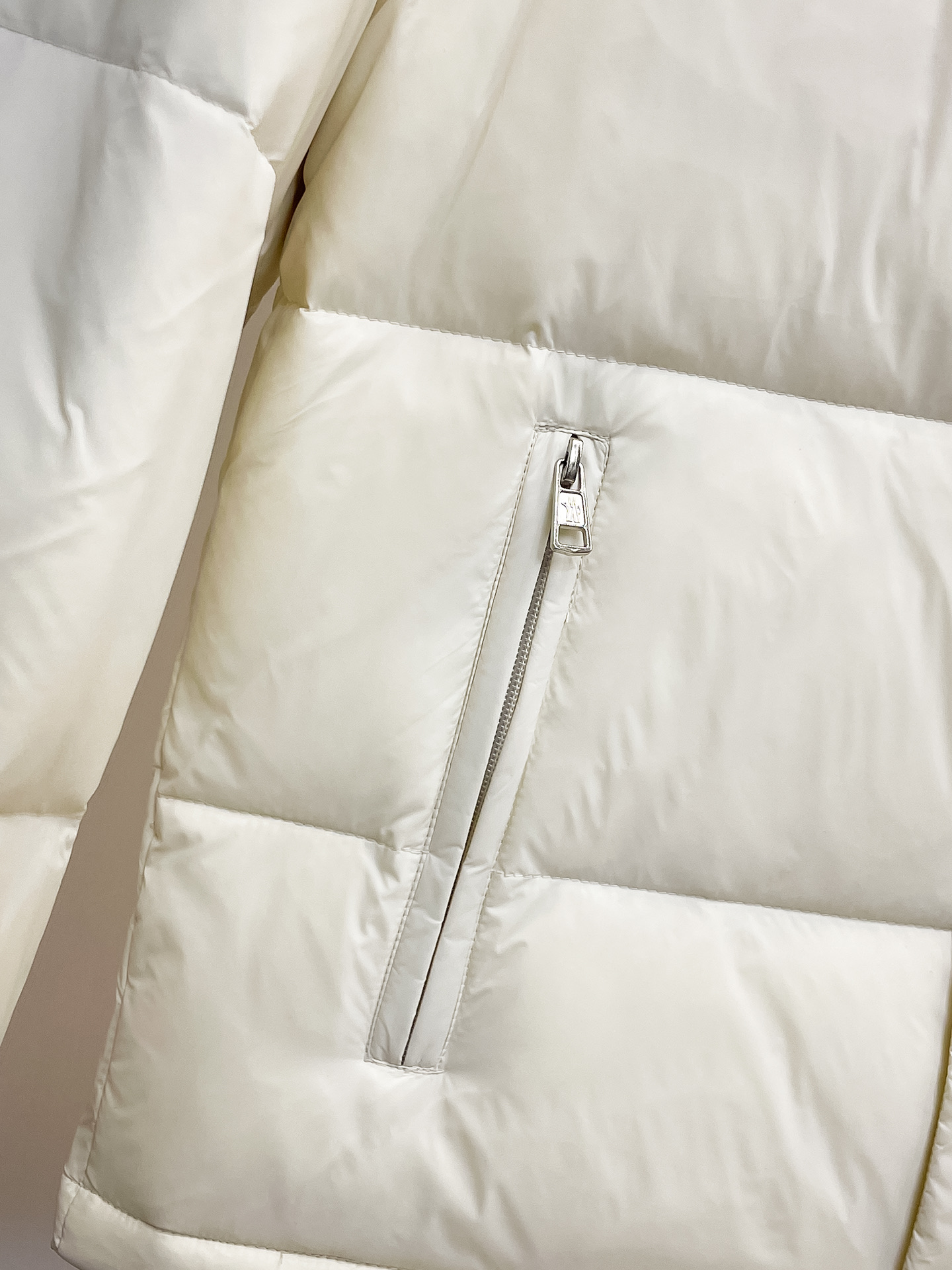 Moncler Couple Down Jacket Goose Down M-l-xl