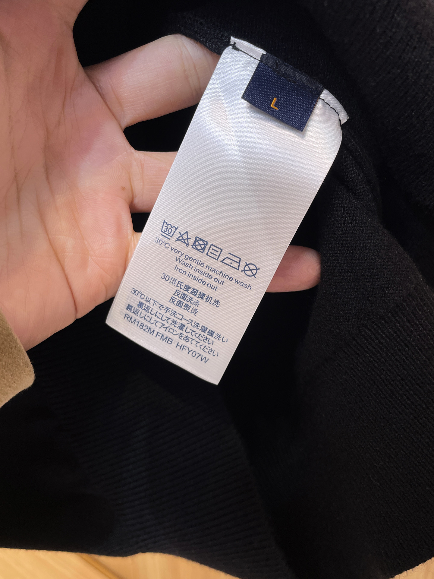 Louis Vuitton Male Basic Clothing Wool Black M-l-xxxl