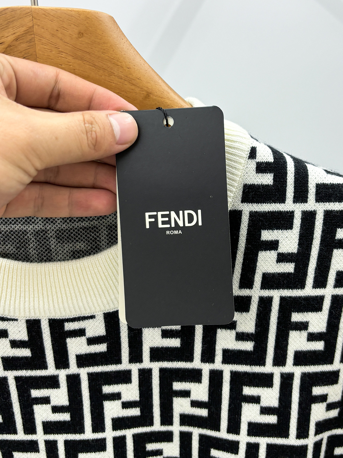 Fendi Female Basic Clothing Wool M-l-xl