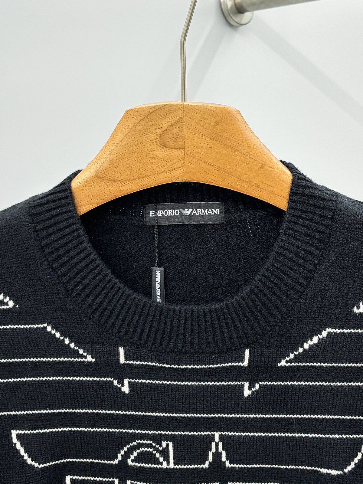 Armani Female Basic Clothing Wool M-l-xl