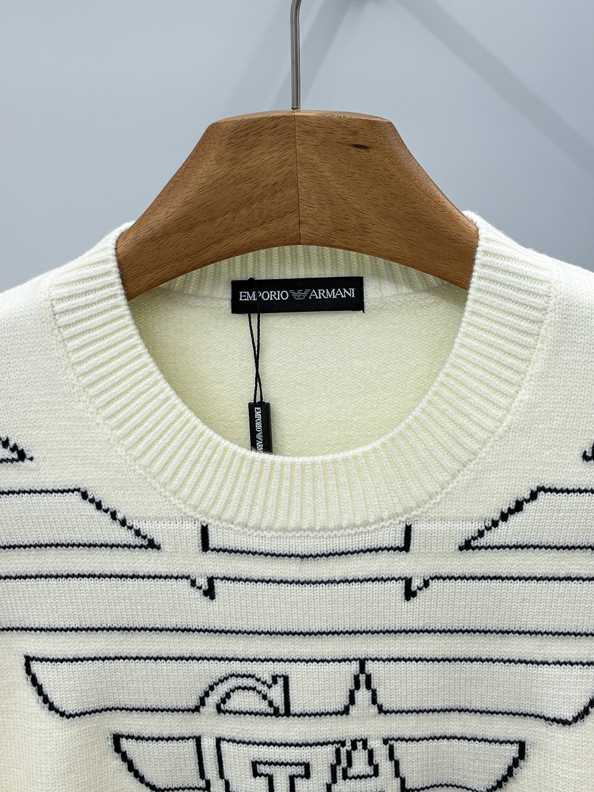 Armani Female Basic Clothing Wool M-l-xl