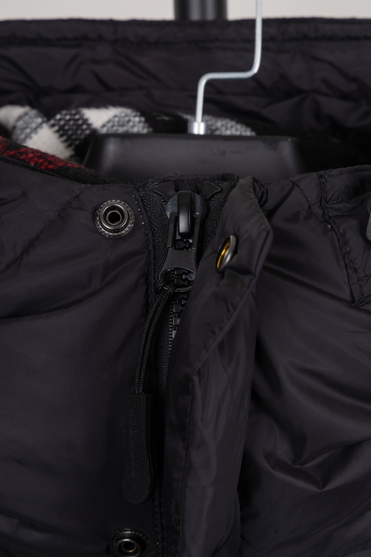 Burberry Male Vest Polyester Black Hooded S-xxl