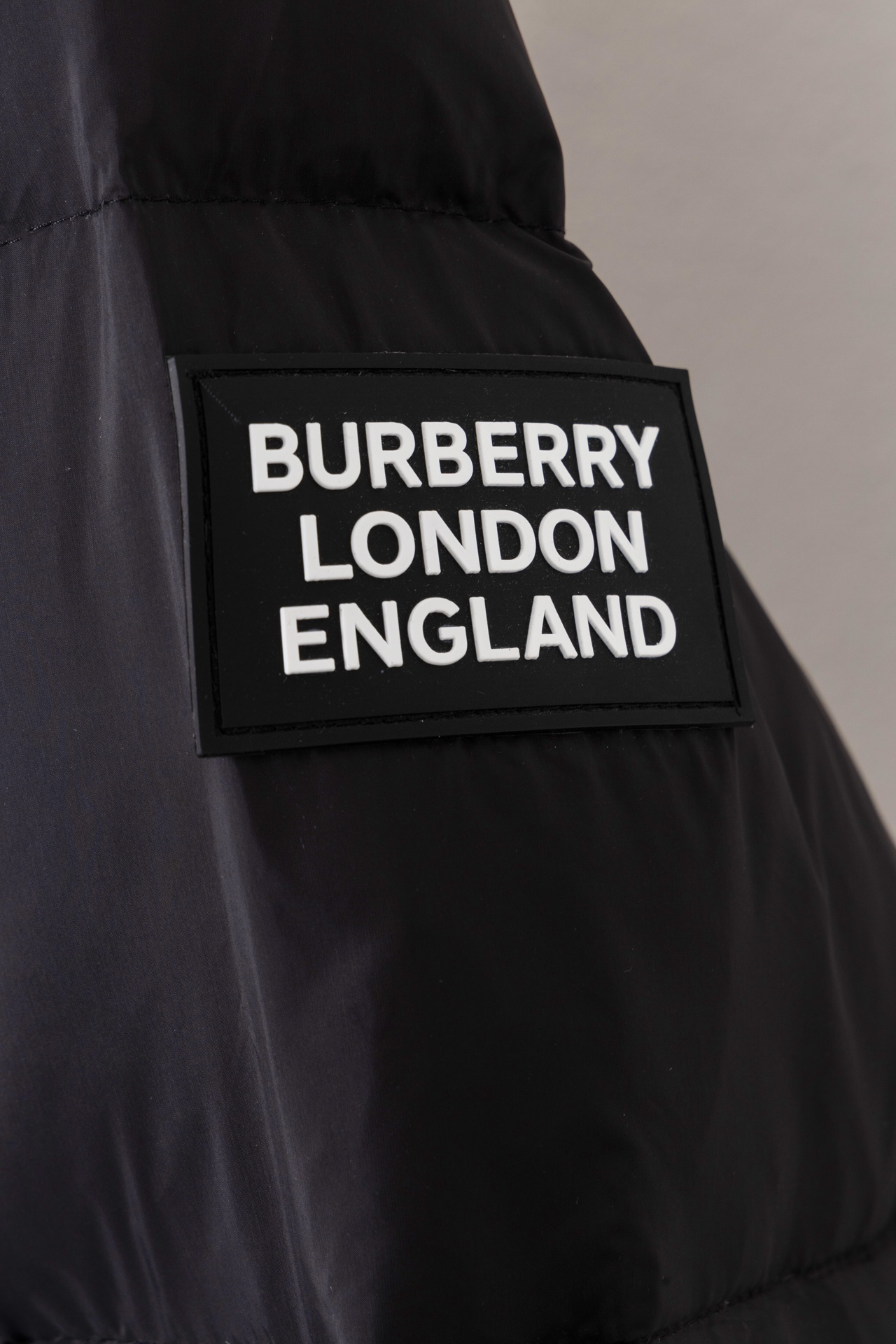 Burberry Male Vest Polyester Black Hooded S-xxl