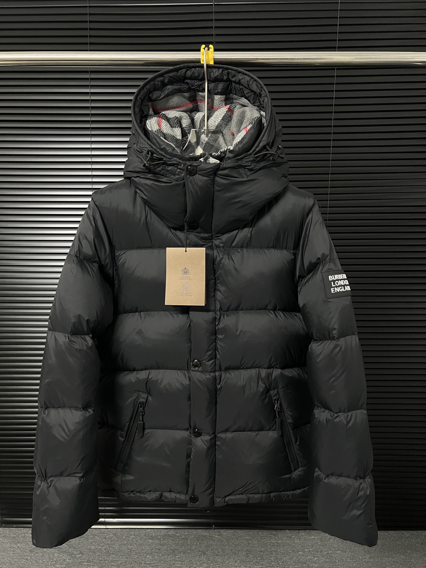 Burberry Vest Black Hooded S-l-xxl