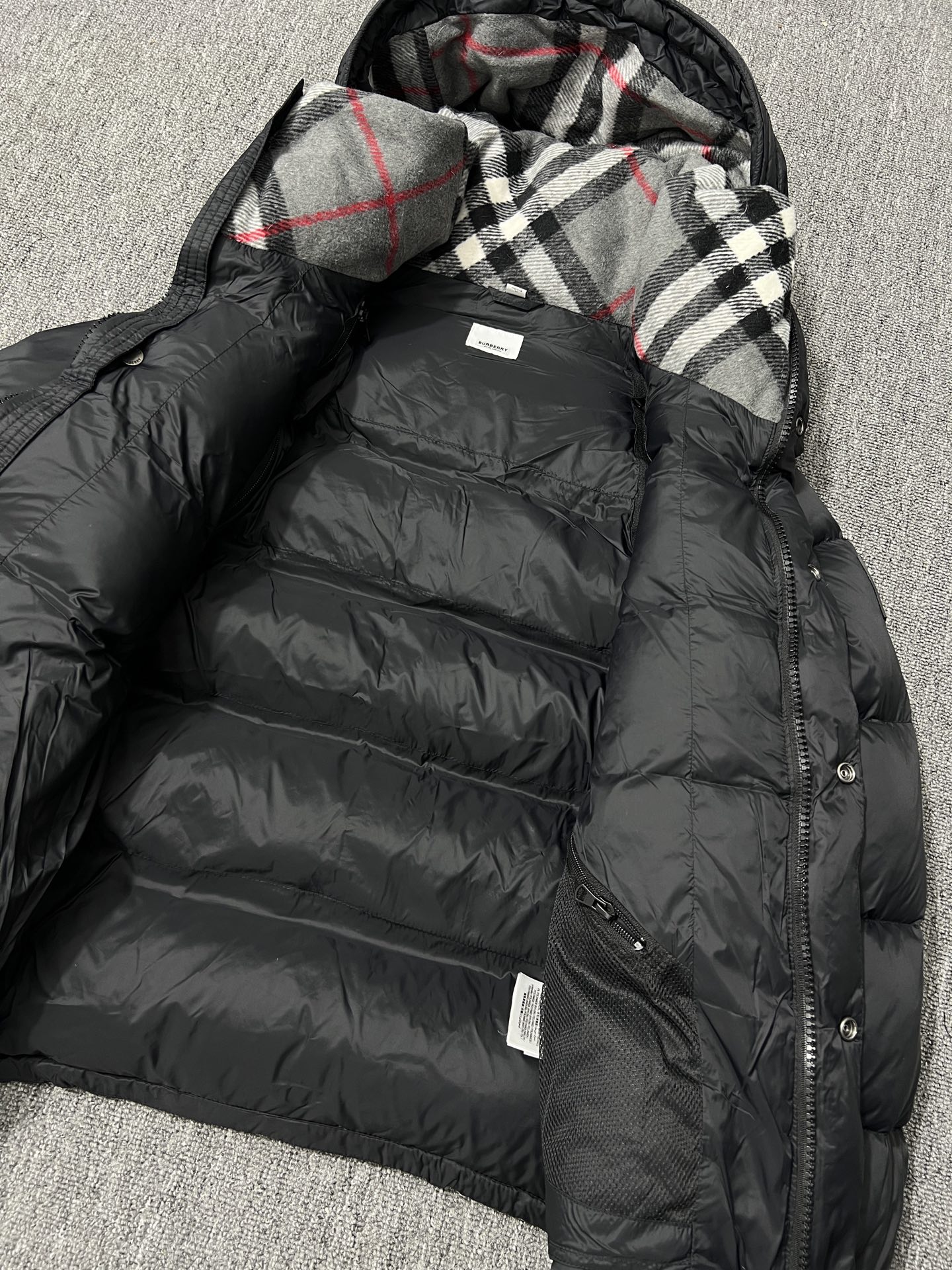 Burberry Vest Black Hooded S-l-xxl