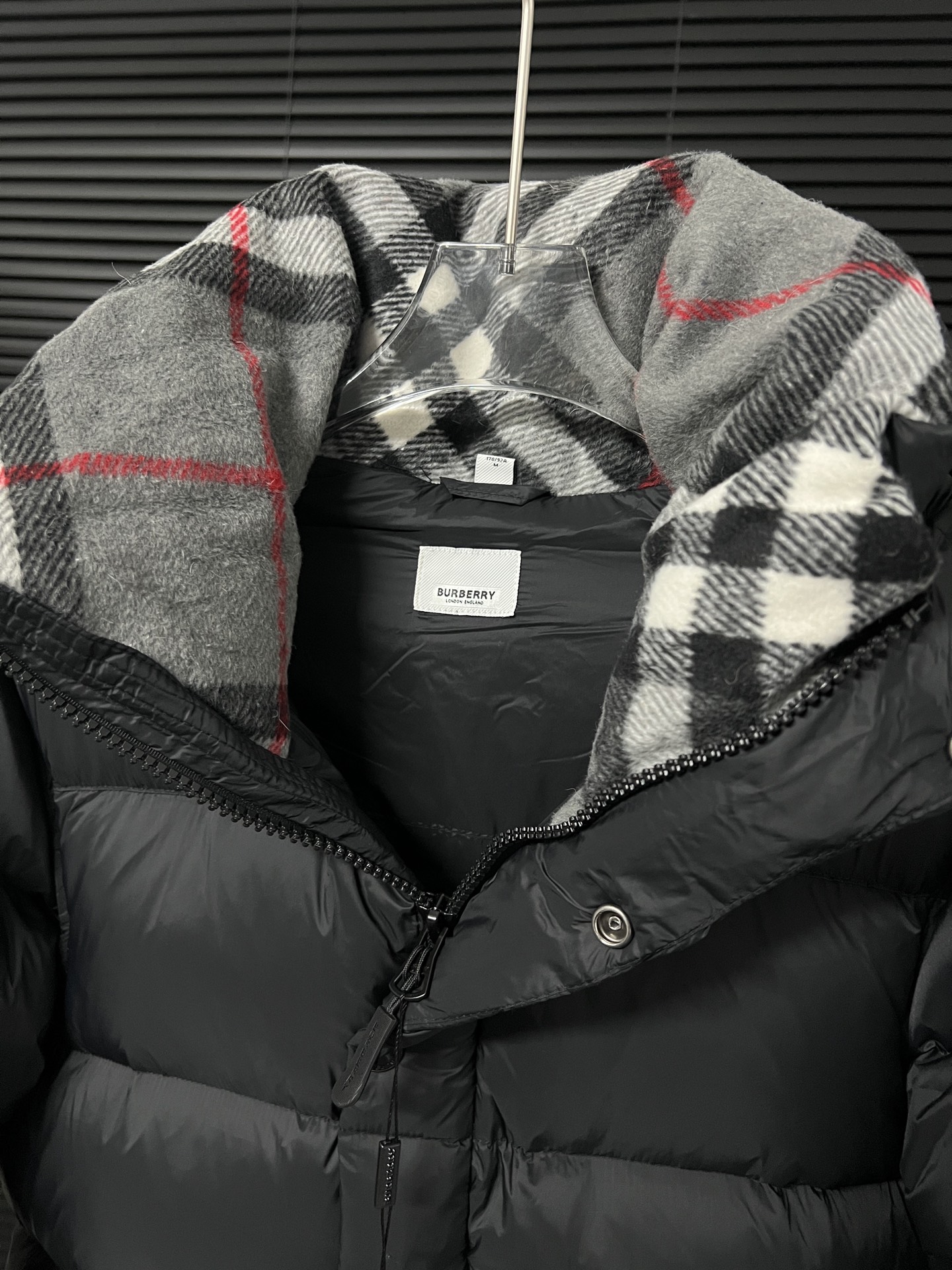 Burberry Vest Black Hooded S-l-xxl