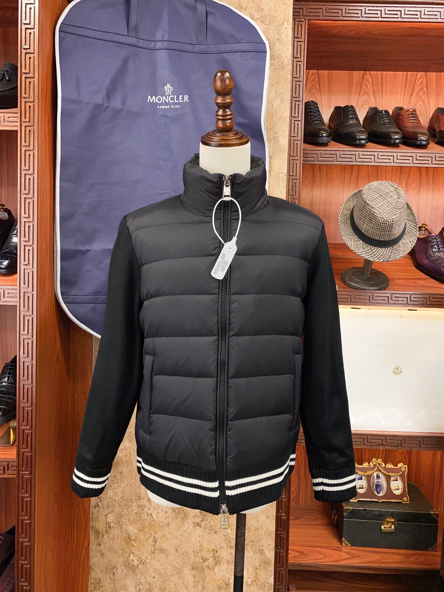 Moncler Couple Down Jacket Knitted Black Hooded M