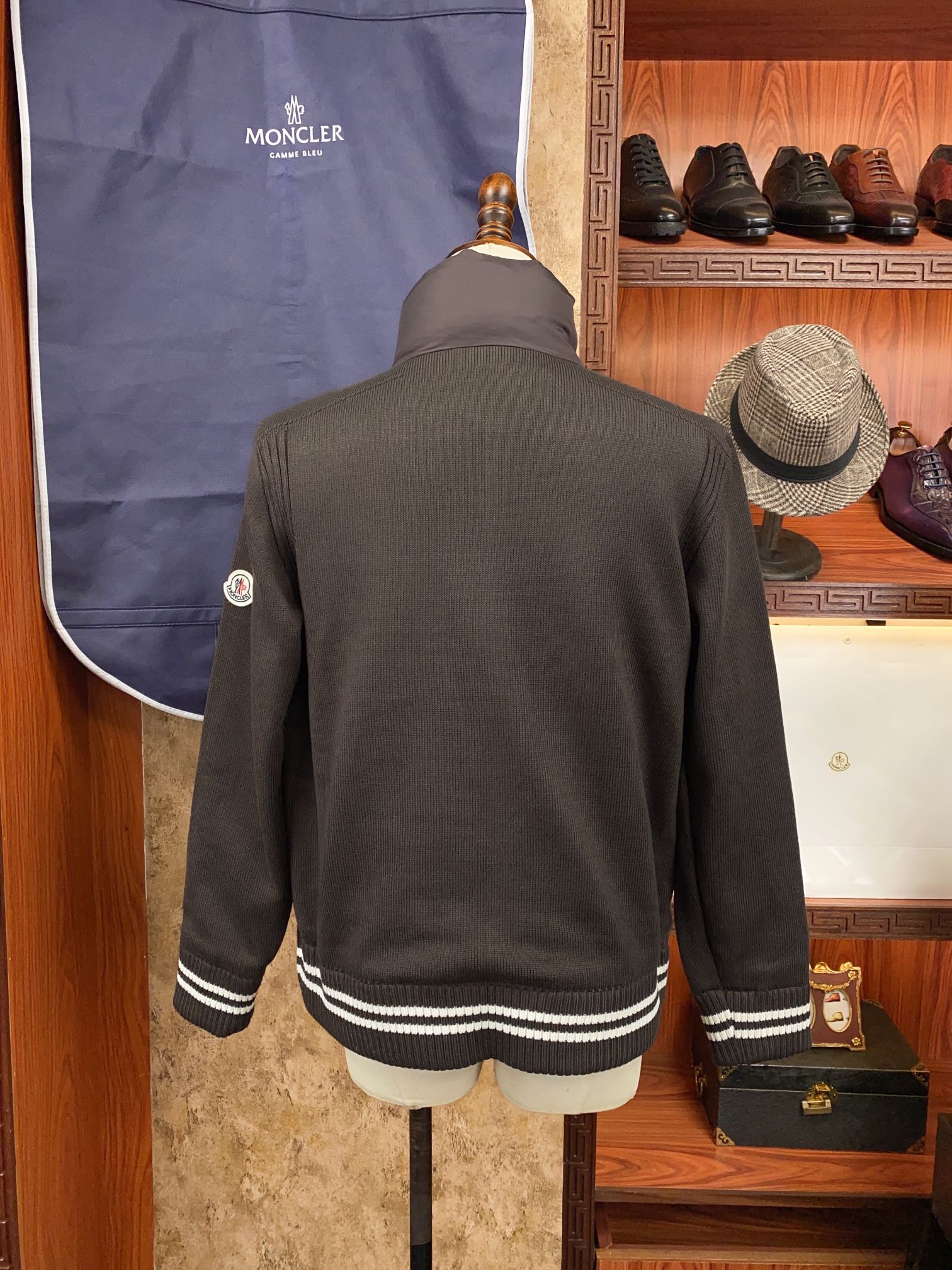 Moncler Couple Down Jacket Knitted Black Hooded M