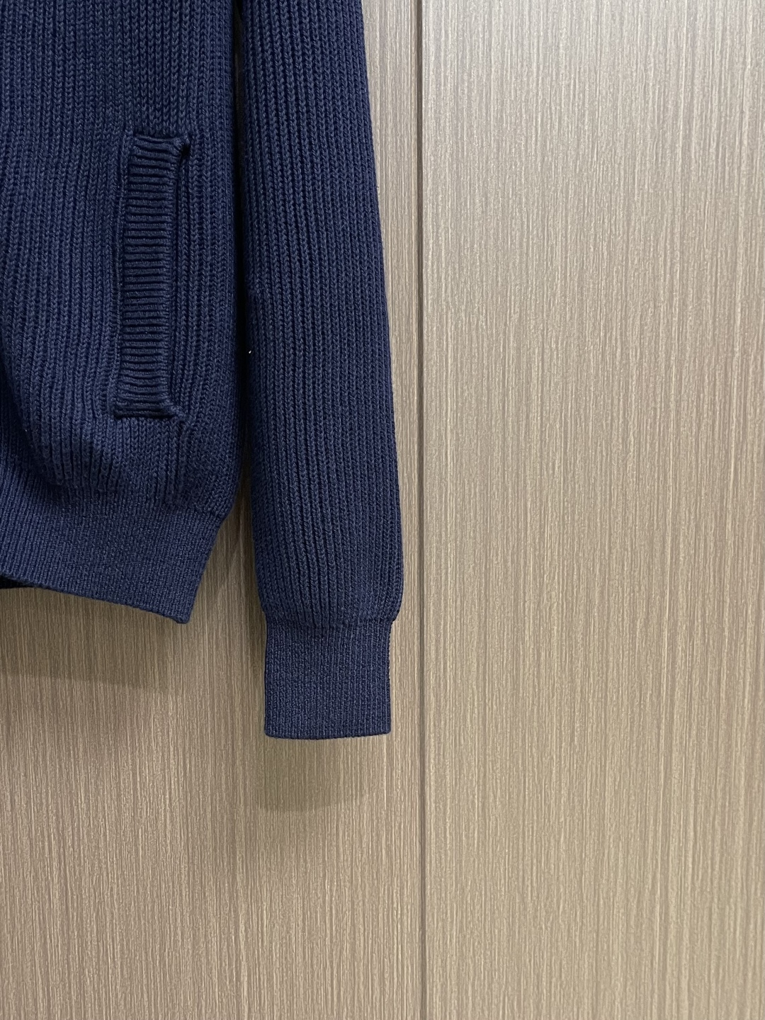 Brunello Cucinelli Basic Clothing Knitted L-54-48-42-50