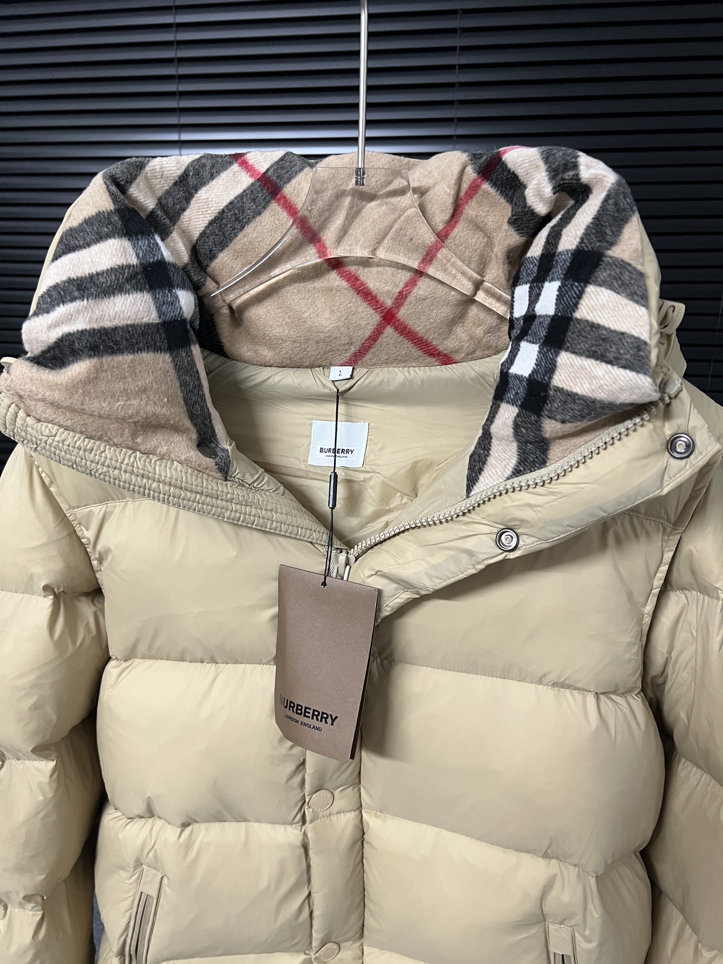 Burberry Vest Black Hooded S-l-xxl