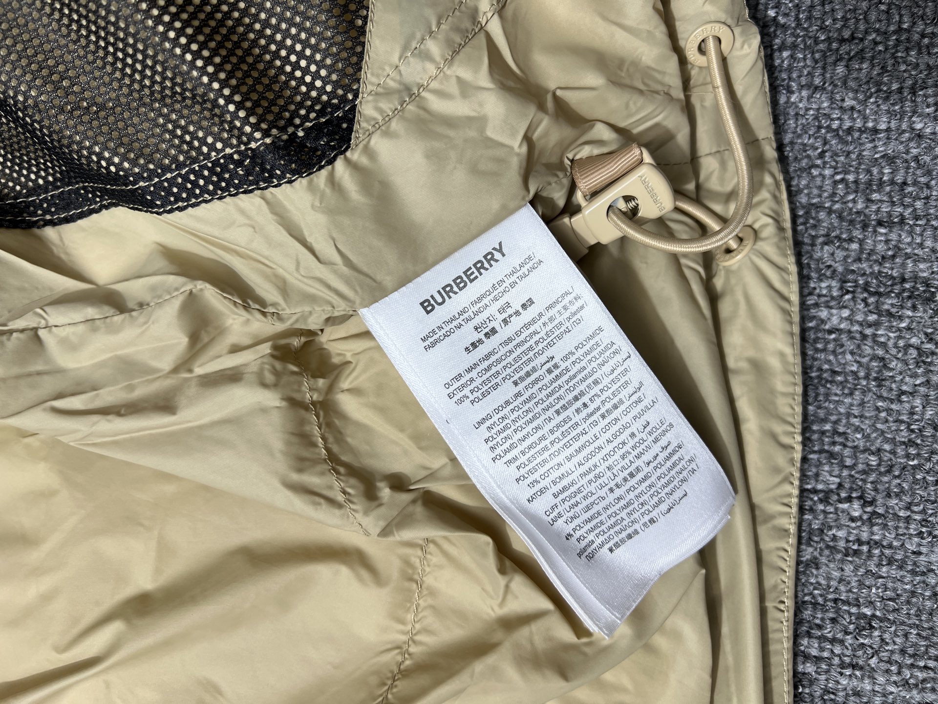 Burberry Vest Black Hooded S-l-xxl