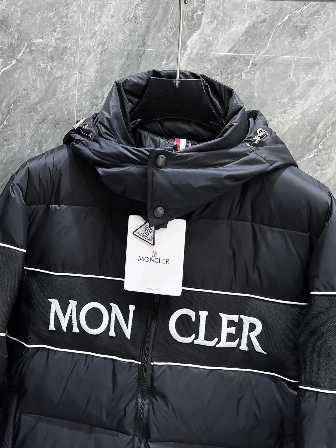Moncler Couple Down Jacket Goose Down M-l-xl