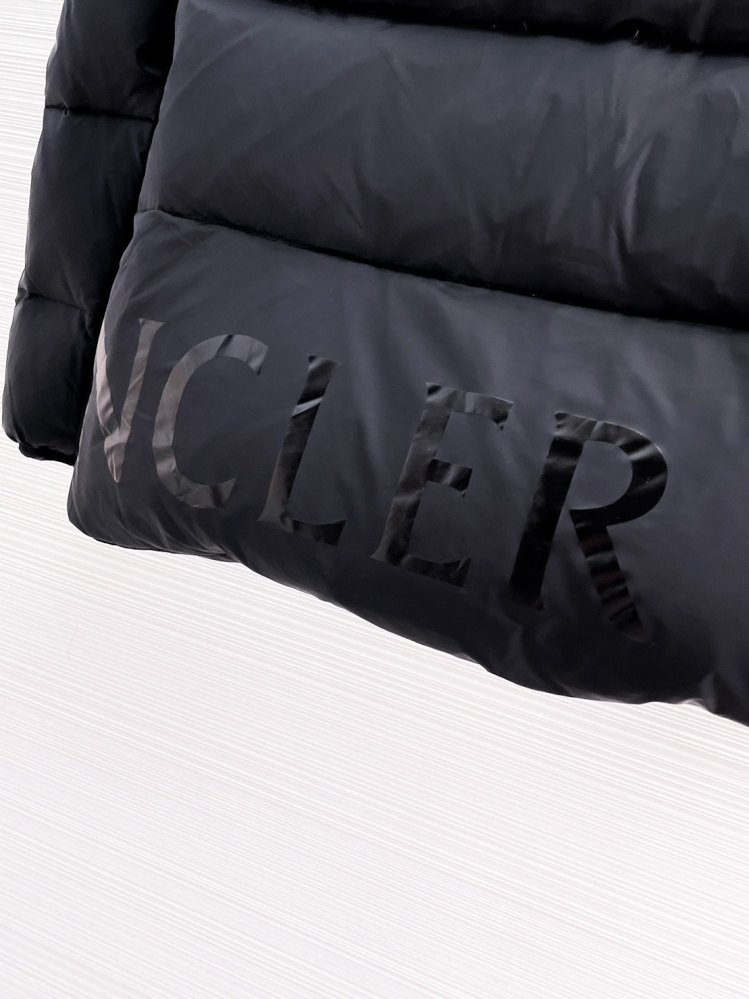 Moncler Couple Down Jacket Goose Down M-l-xl