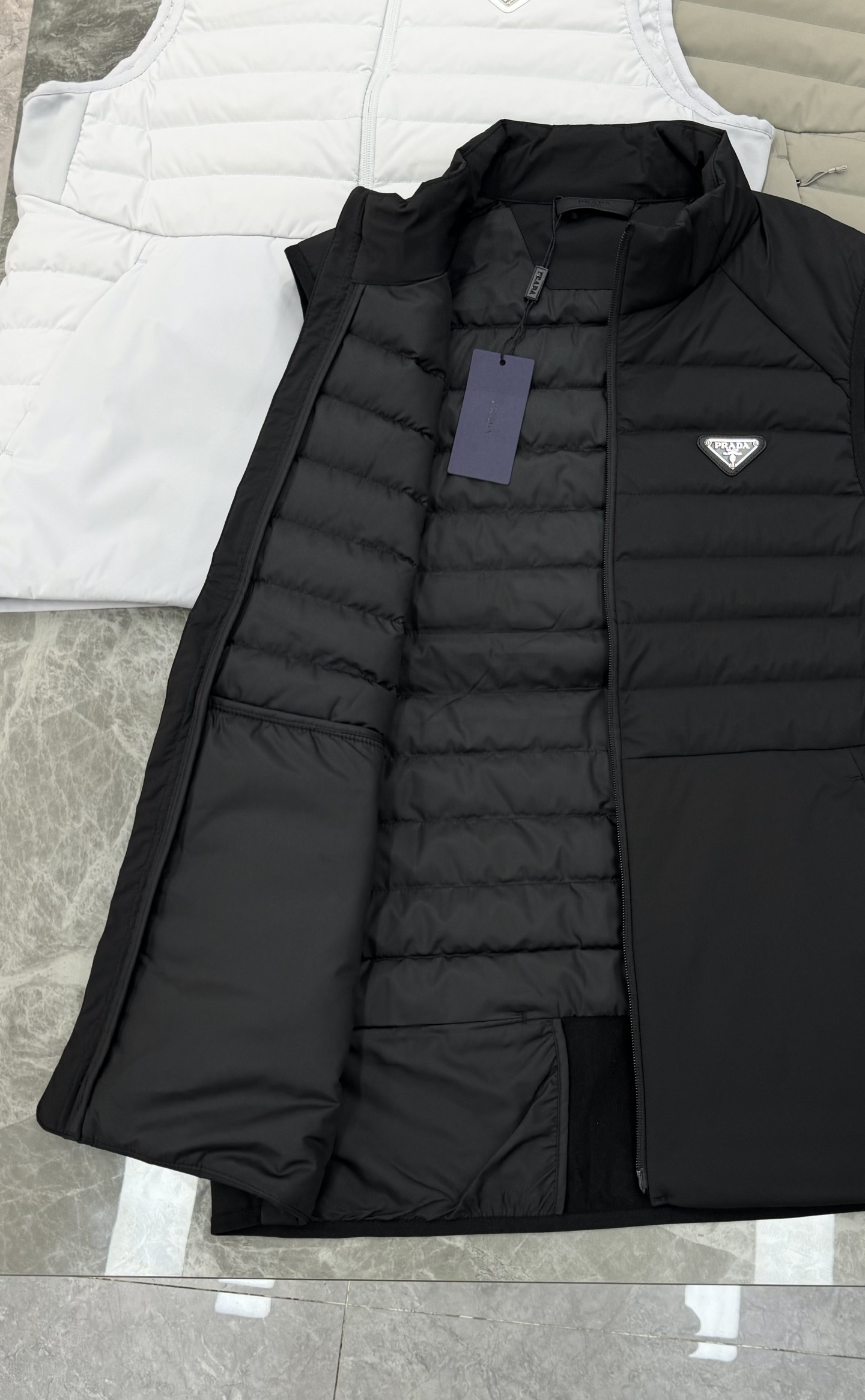 Prada Down Vest Black Slim Fit S-m-xl-175140