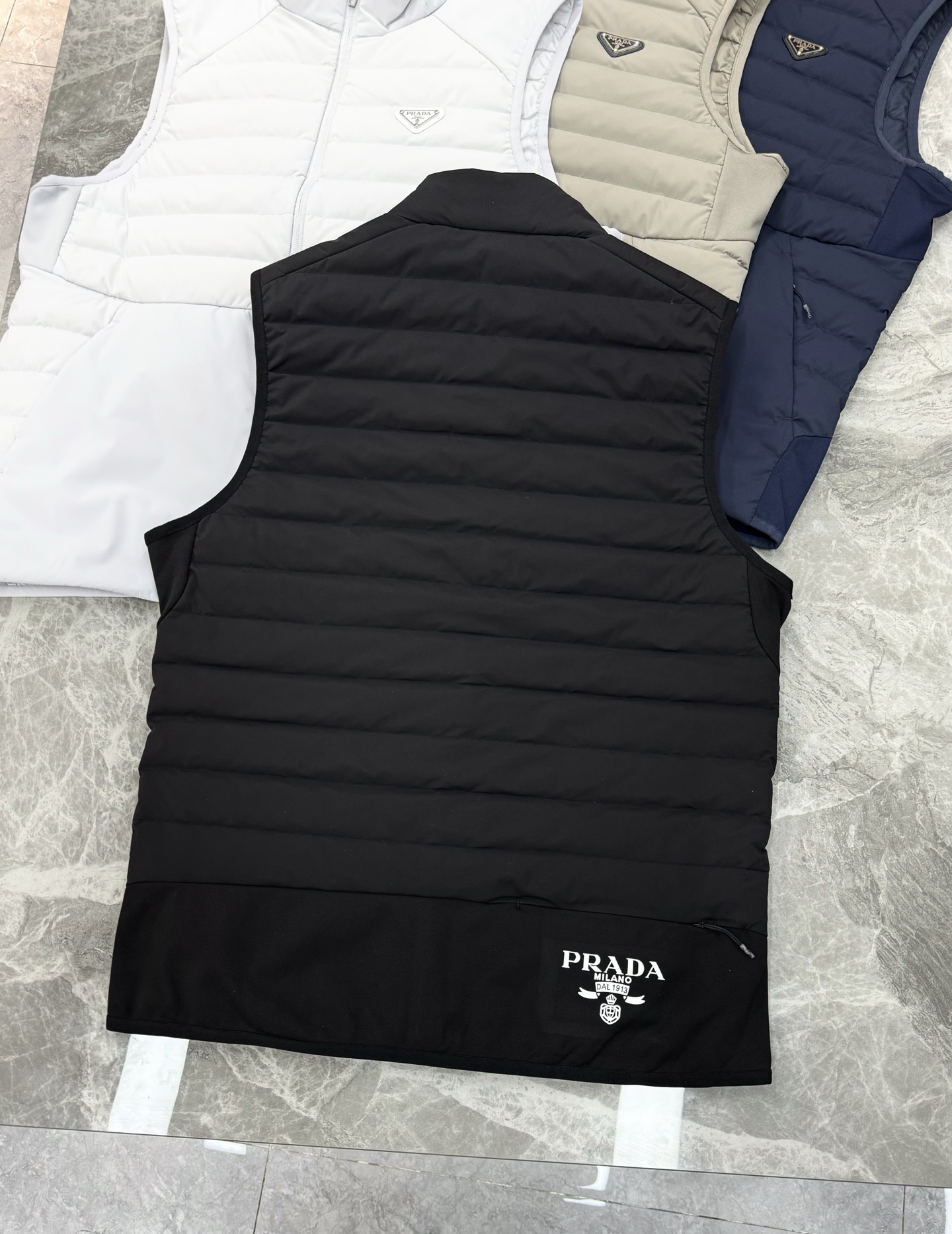 Prada Down Vest Black Slim Fit S-m-xl-175140