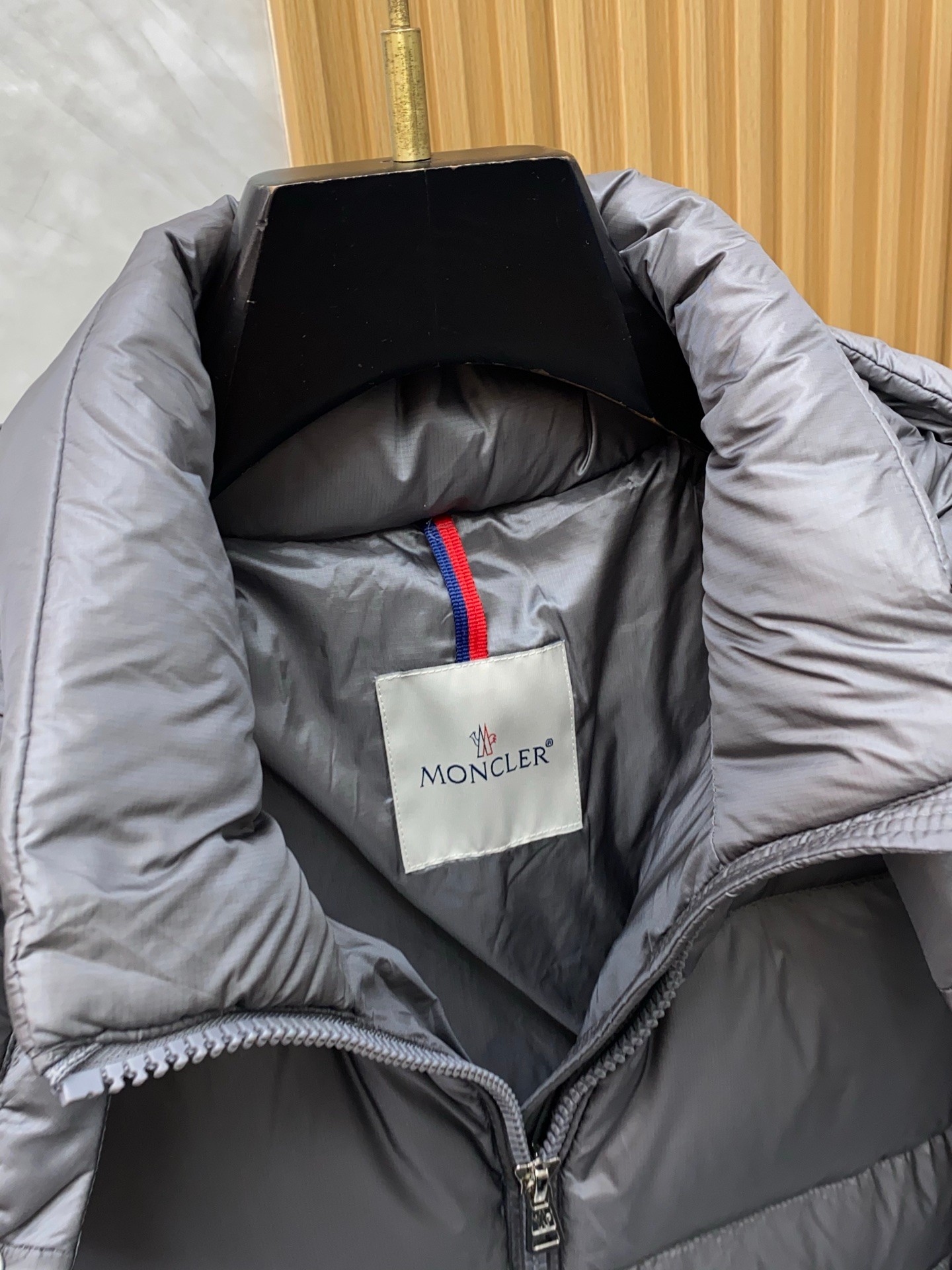 Ermenegildo Zegna Male Basic Clothing White Duck Down M-l-xl