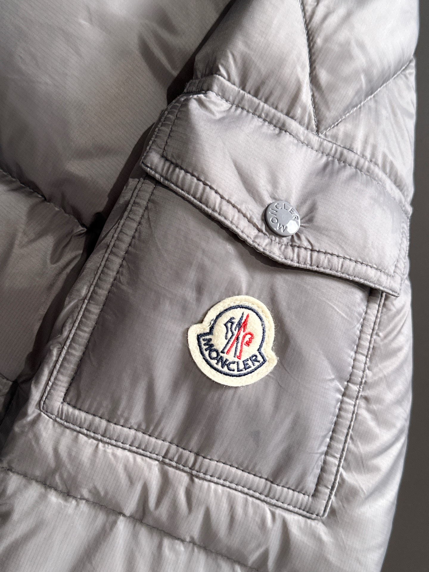 Moncler Down Jacket Goose Down Gray S-m-l-xl