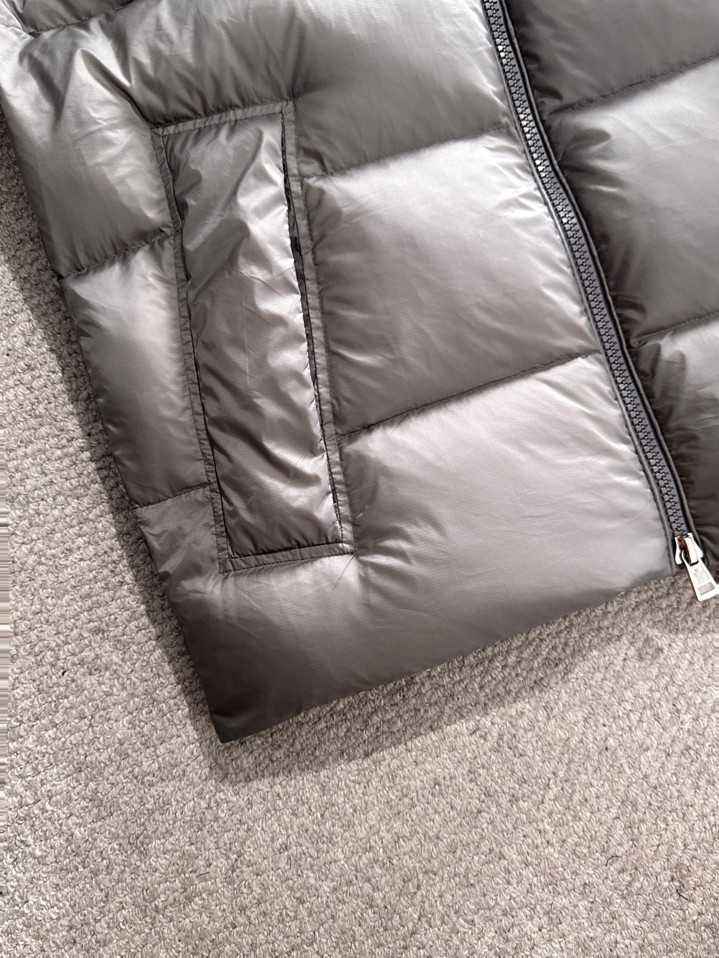 Moncler Down Jacket Goose Down Gray S-m-l-xl