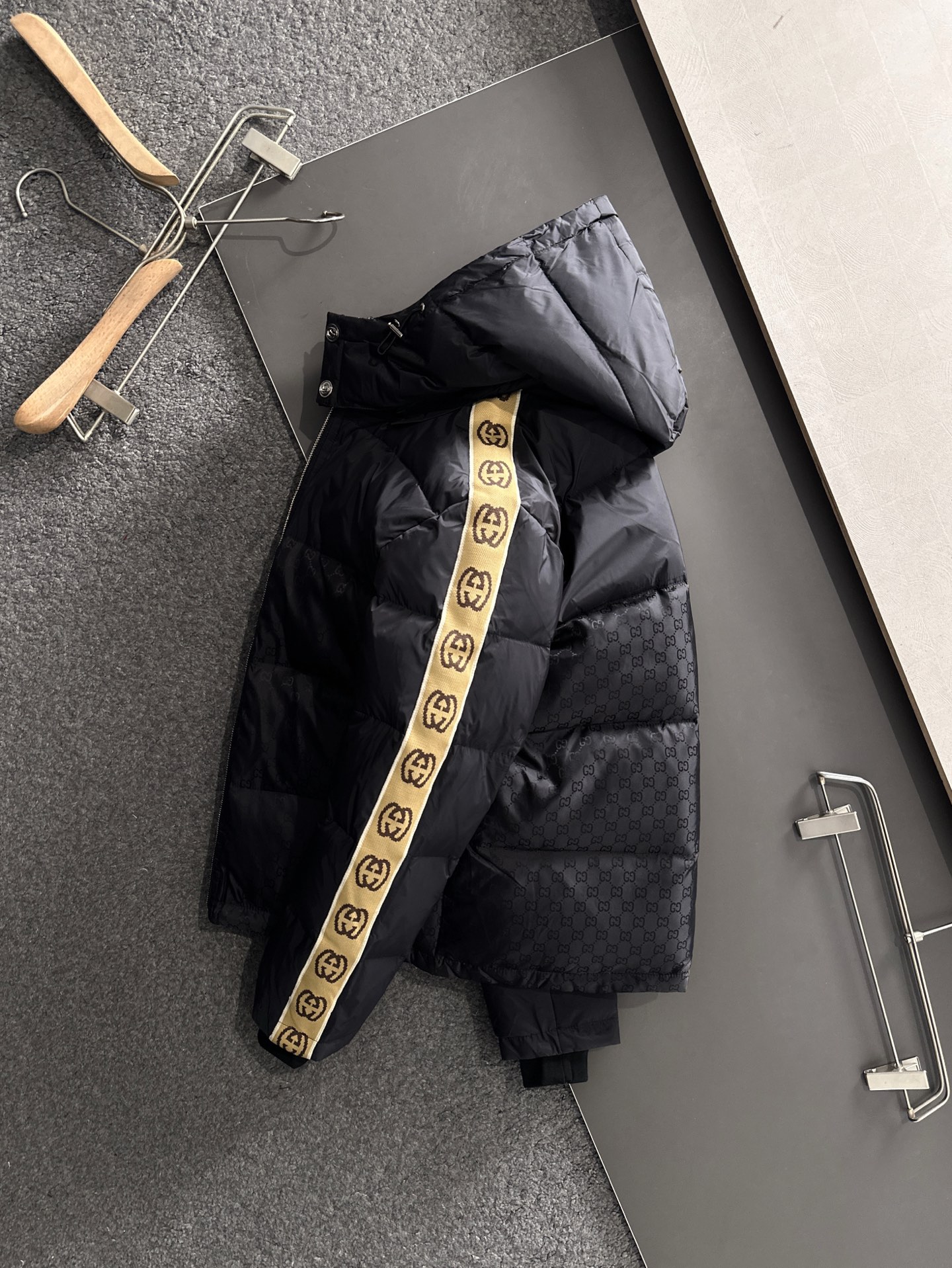 Gucci Couple Down Jacket Goose Down M-l-xl