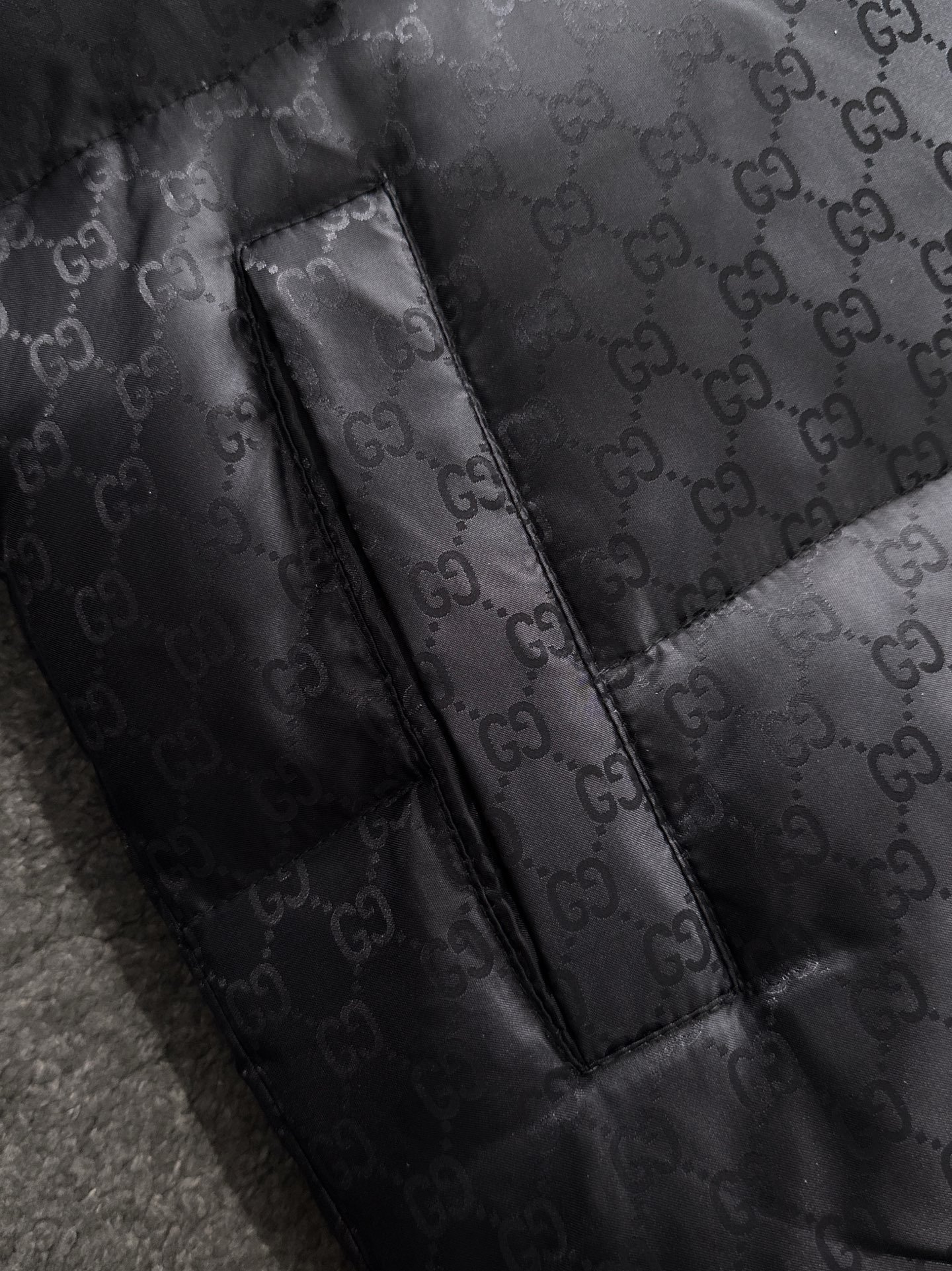 Gucci Couple Down Jacket Goose Down M-l-xl