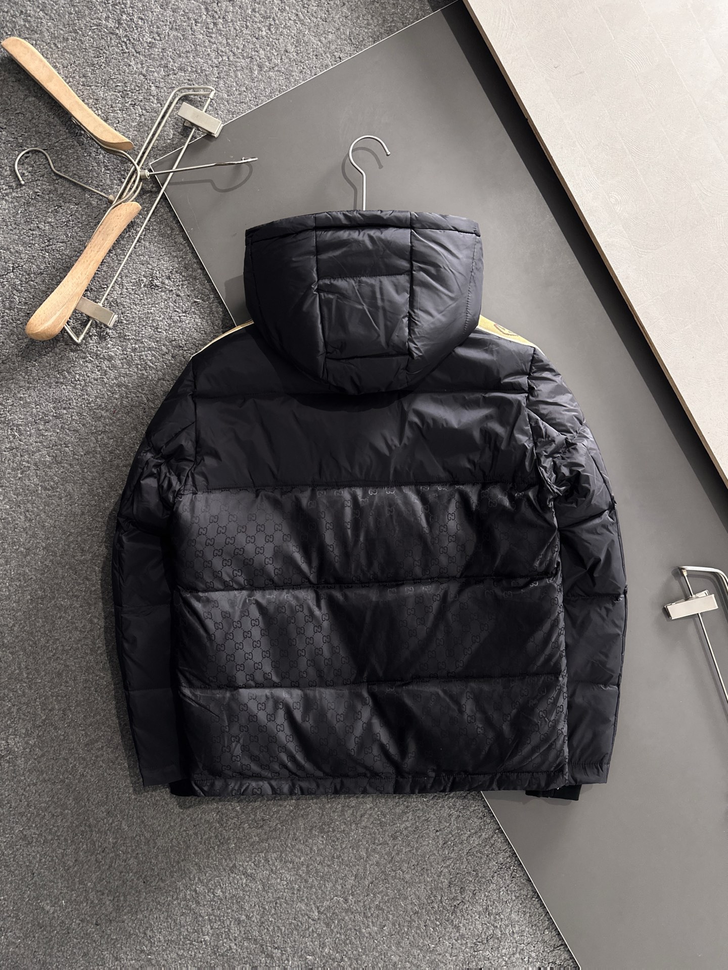 Gucci Couple Down Jacket Goose Down M-l-xl