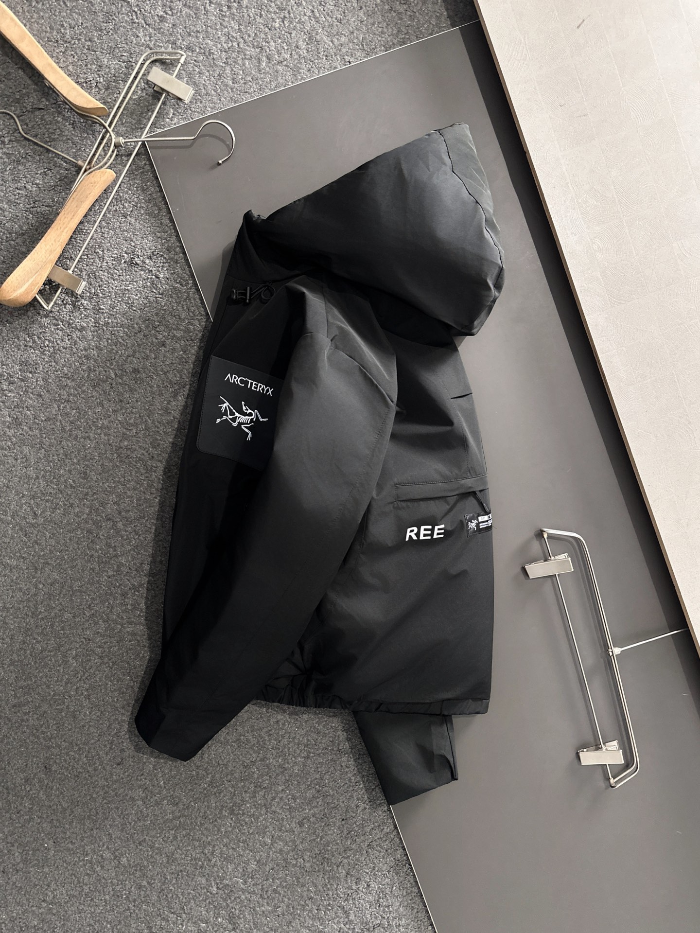 Burberry Couple Down Jacket Goose Down M-l-xl