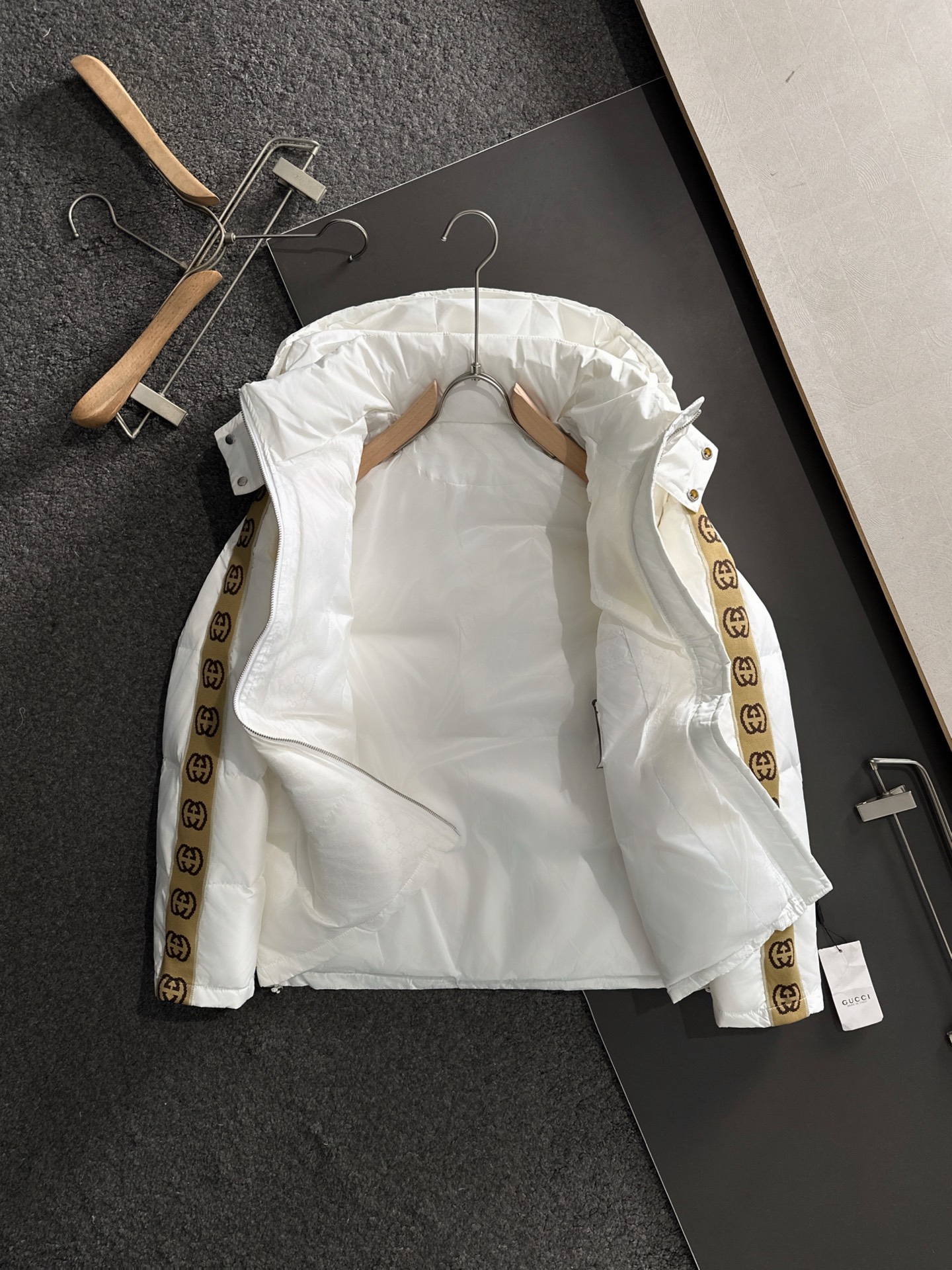 Gucci Couple Down Jacket Goose Down M-l-xl