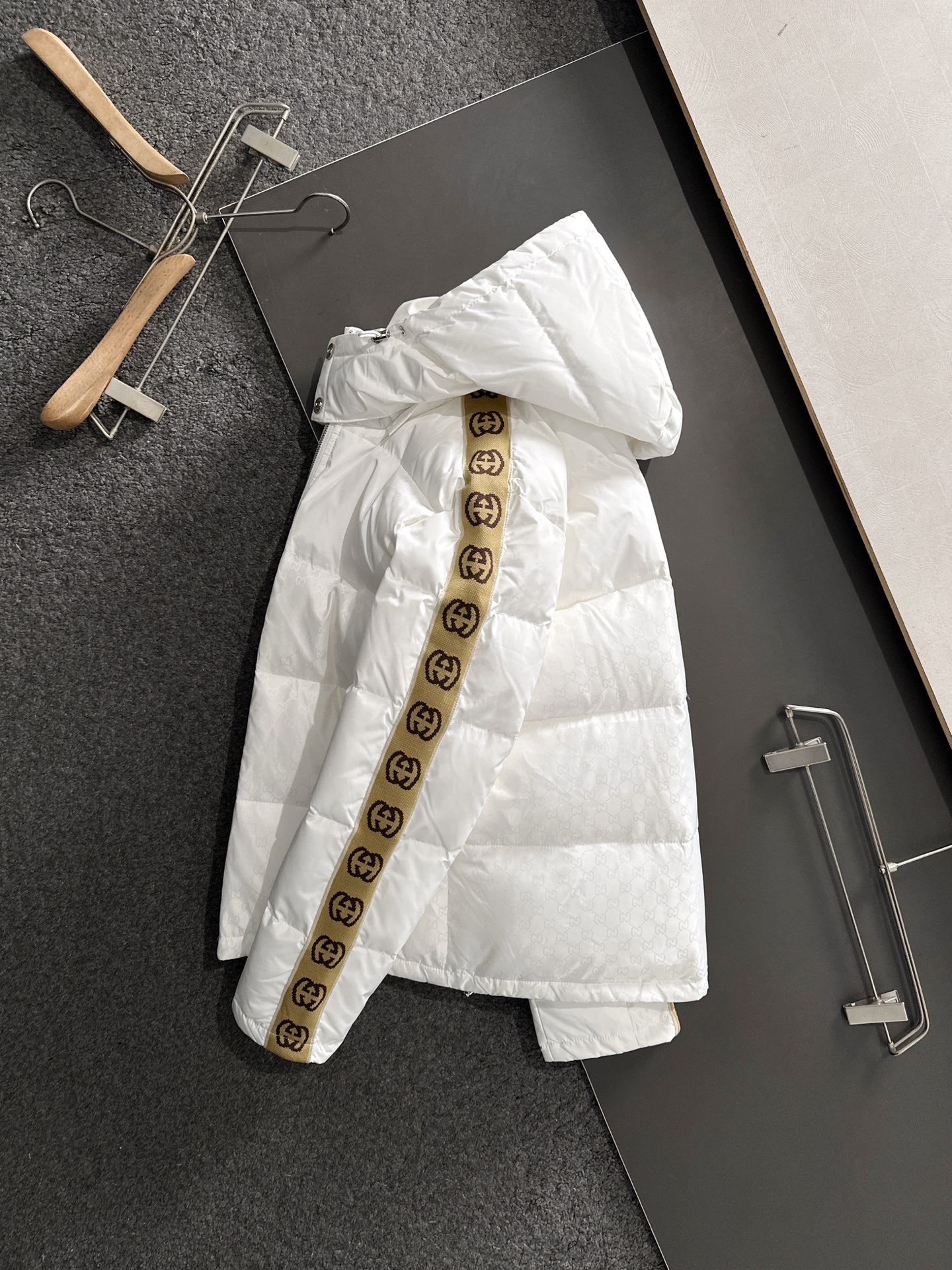 Gucci Couple Down Jacket Goose Down M-l-xl