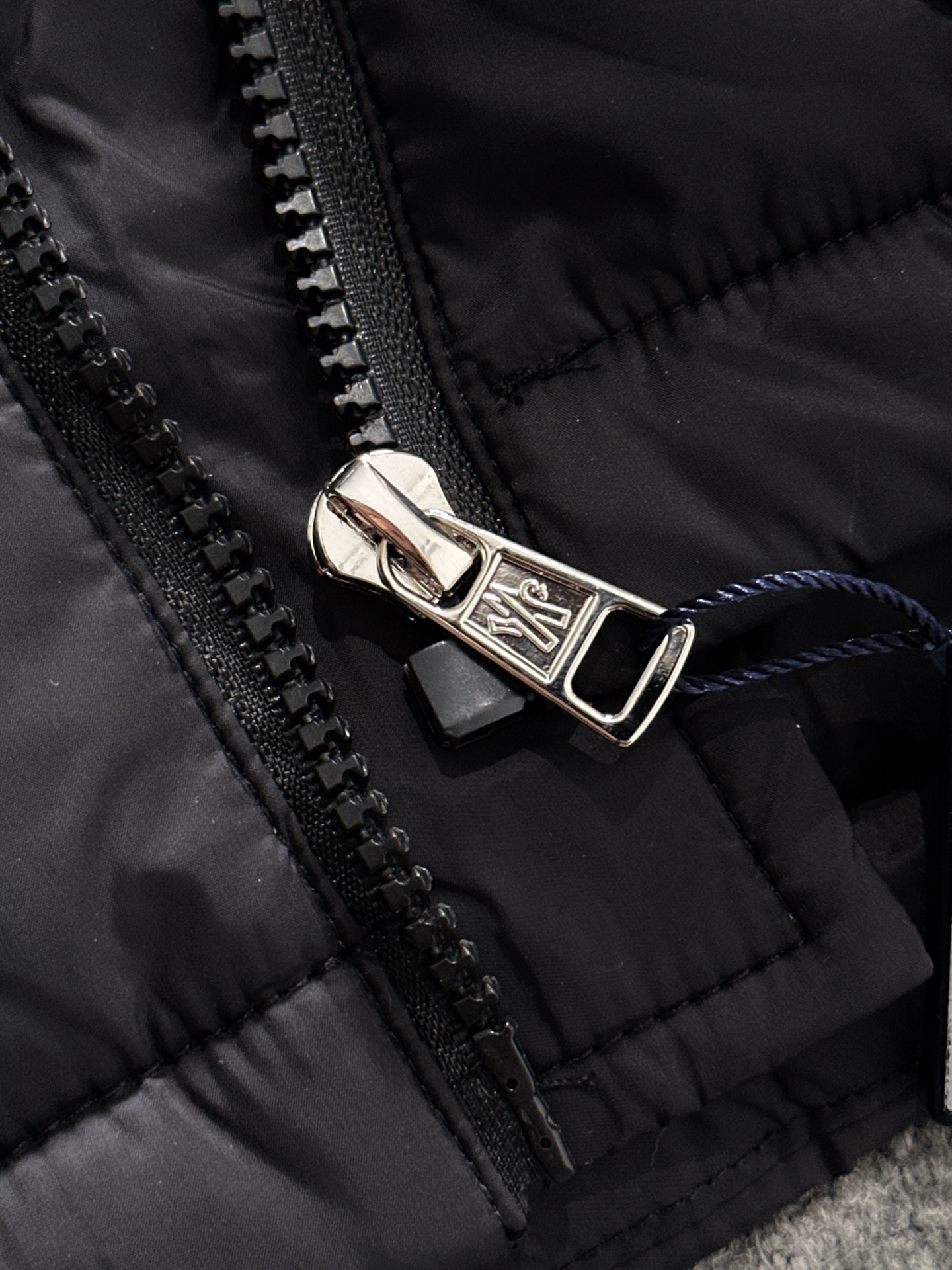 Moncler Couple Down Jacket Goose Down M-l-xl