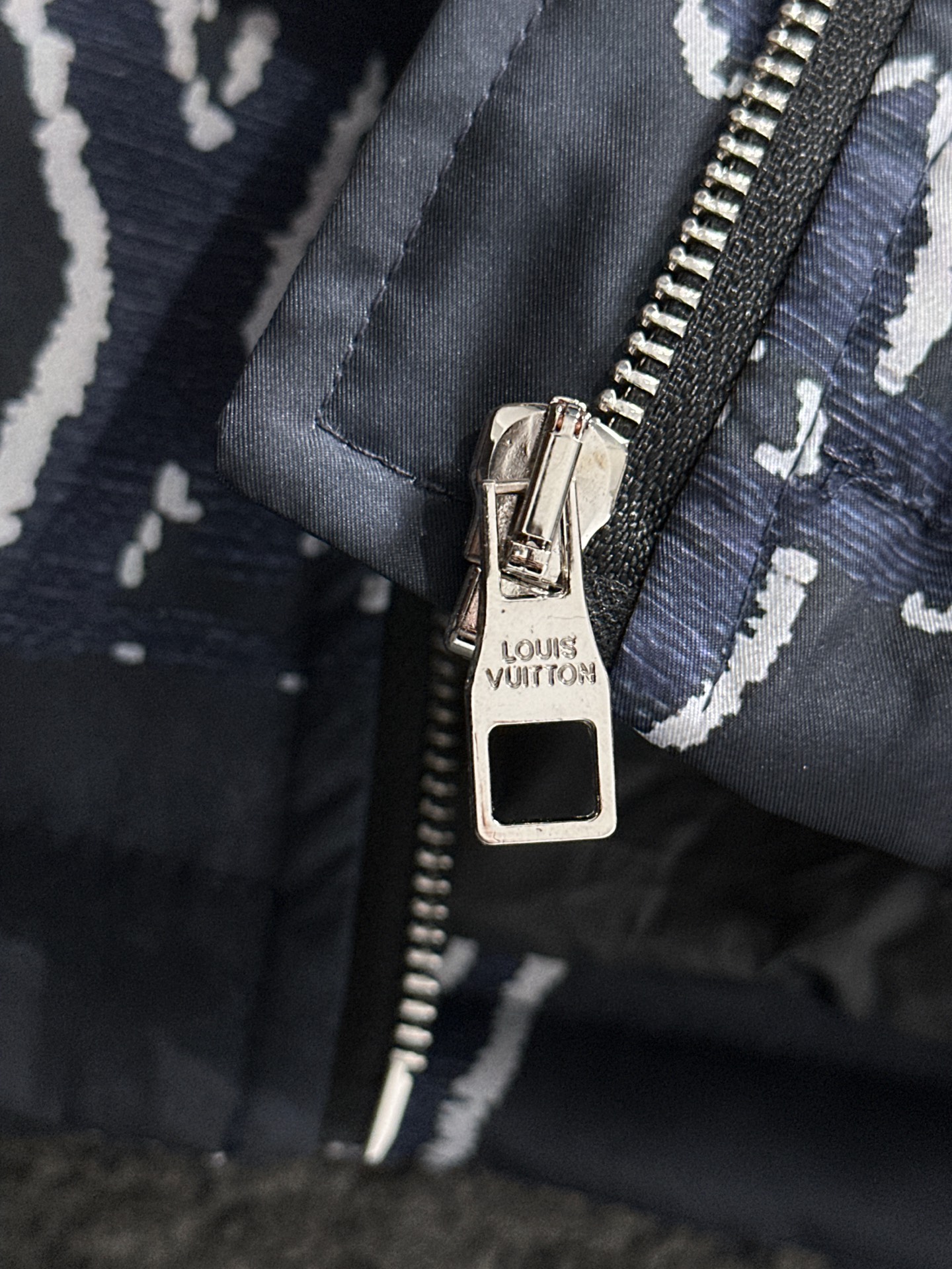 Louis Vuitton Couple Down Jacket Goose Down M-l-xl