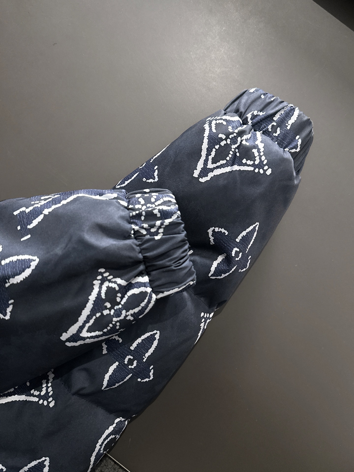 Louis Vuitton Couple Down Jacket Goose Down M-l-xl