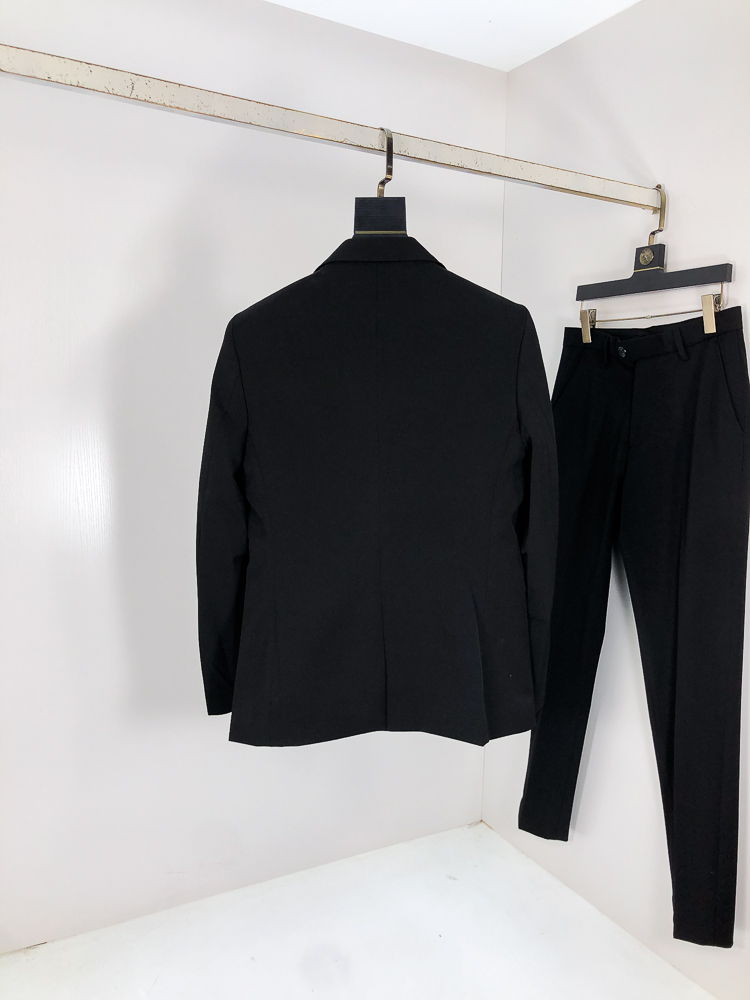 Louis Vuitton Male Basic Clothing Cotton Gray Slim Fit L-175130