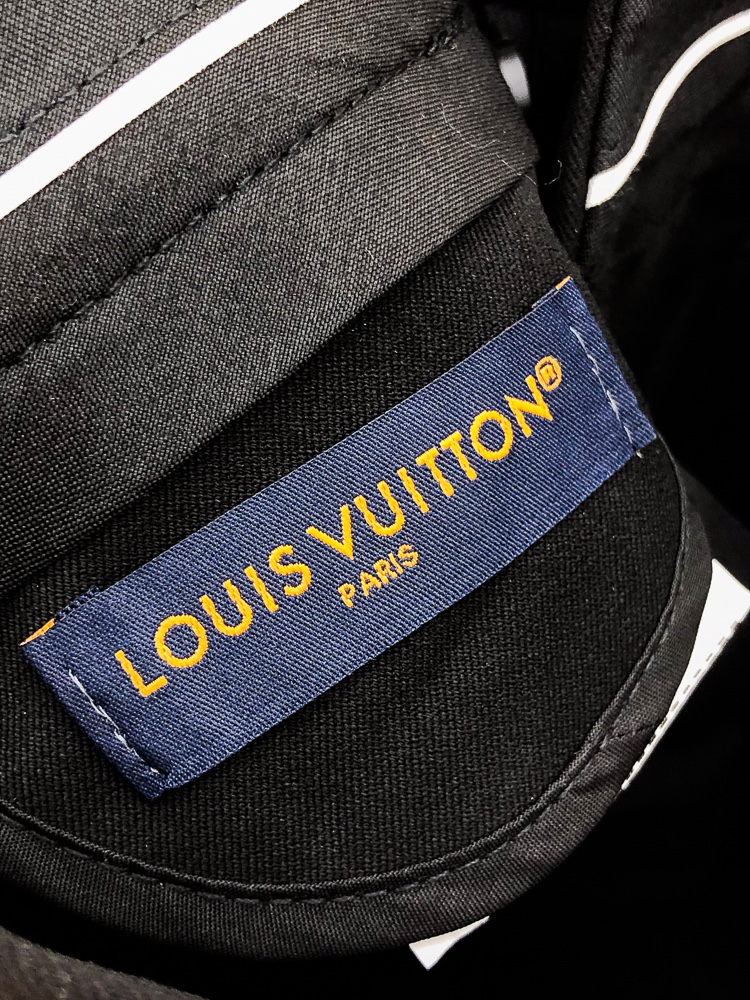 Louis Vuitton Male Basic Clothing Cotton Gray Slim Fit L-175130