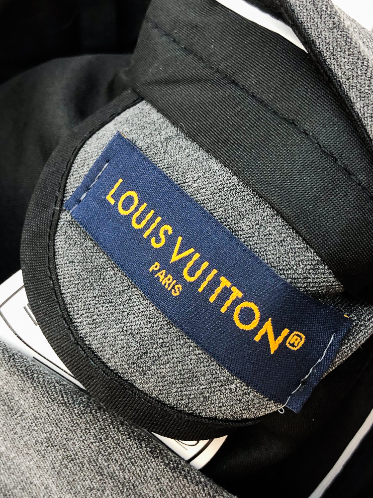 Louis Vuitton Male Basic Clothing Cotton Gray Slim Fit L-175130