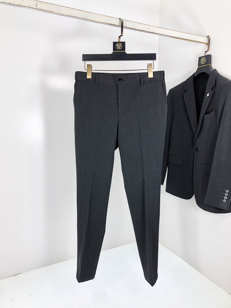 Louis Vuitton Male Basic Clothing Cotton Gray Slim Fit L-175130