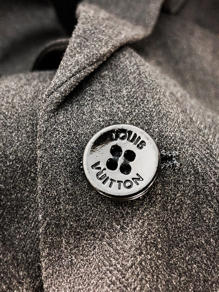 Louis Vuitton Male Basic Clothing Cotton Gray Slim Fit L-175130